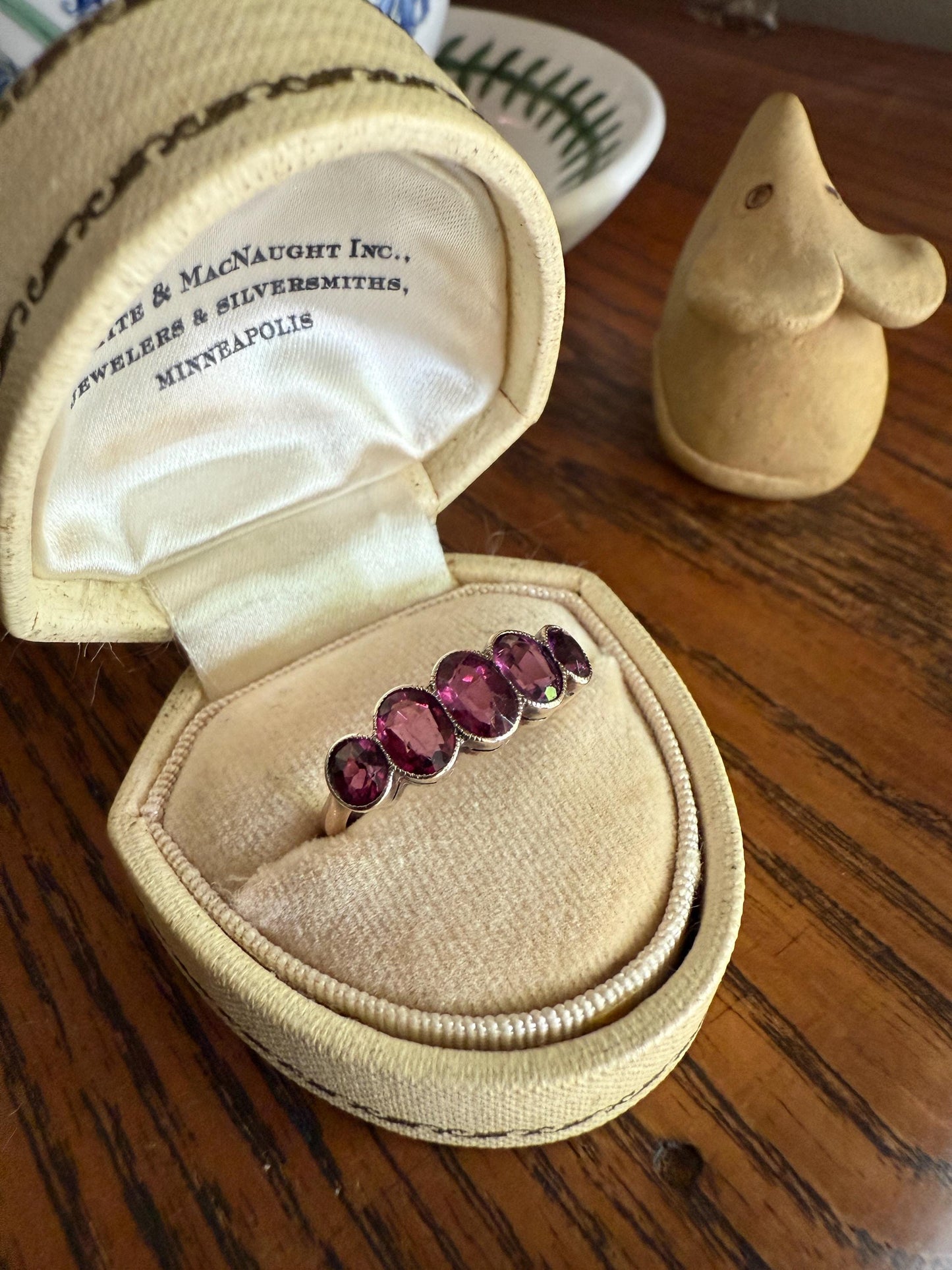 Antique Almandine GARNET Five Stone Oval Stacker Band 10k Gold Ring Purple Colorful Geometric Romantic Gift Juicy Berry Color Graduating