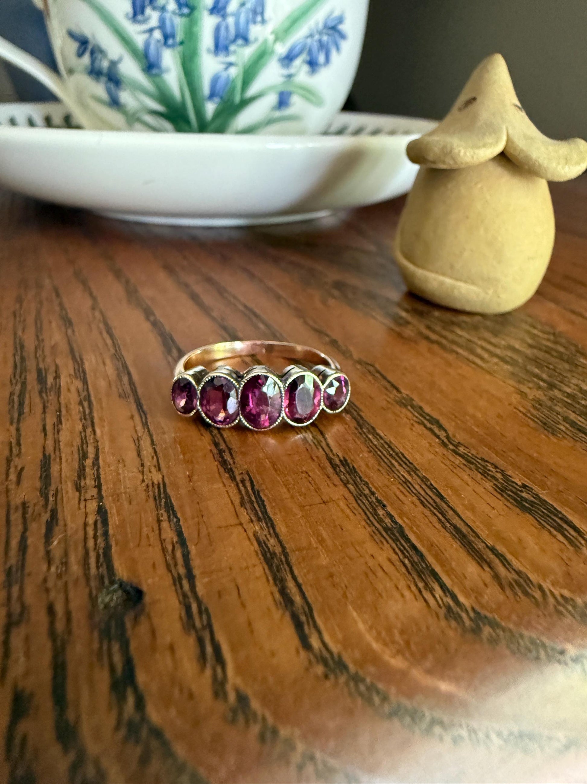 Antique Almandine GARNET Five Stone Oval Stacker Band 10k Gold Ring Purple Colorful Geometric Romantic Gift Juicy Berry Color Graduating