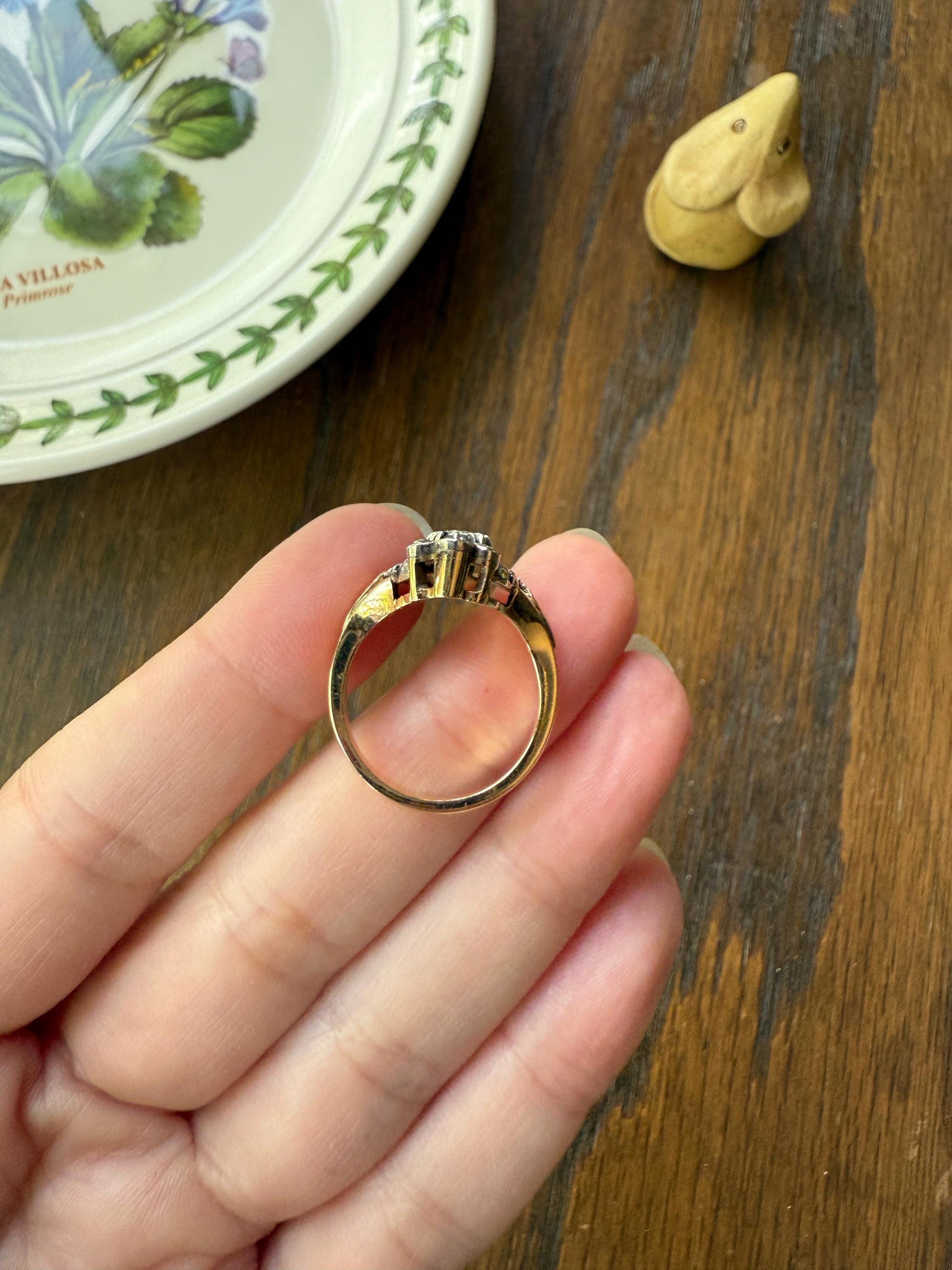 Scalloped Cluster Antique Spanish Iberian Rose Cut Diamond Ring Oval Floral Sunburst Domed Back 18k Gold Silver Unique Foiled Stacker Gift