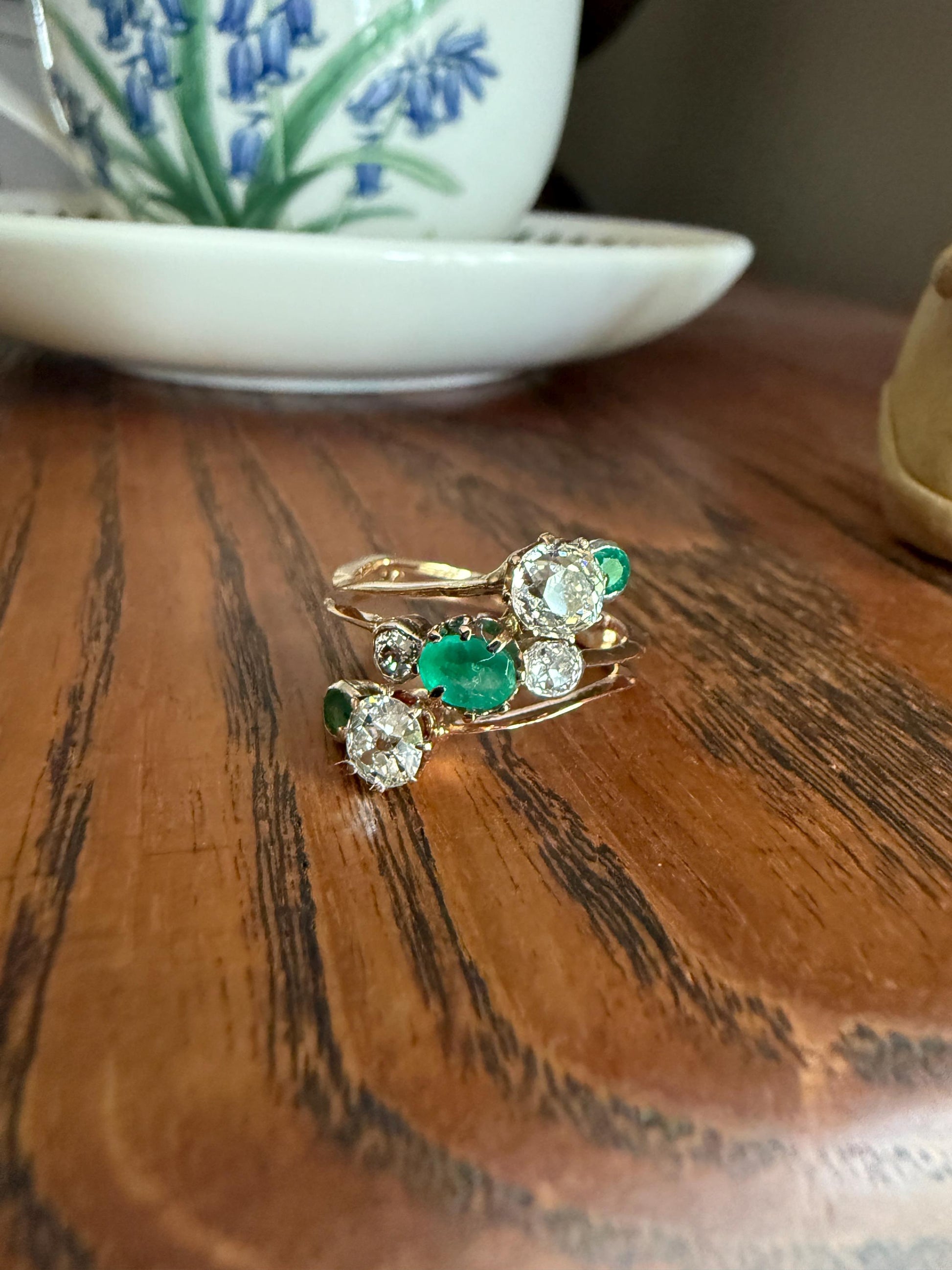 Antique EMERALD 1.4 Carat Old Mine Cut DIAMOND Angled Cluster Ring Chunky White Victorian 18k Gold Two Levels Double Bands Green Gift OMC