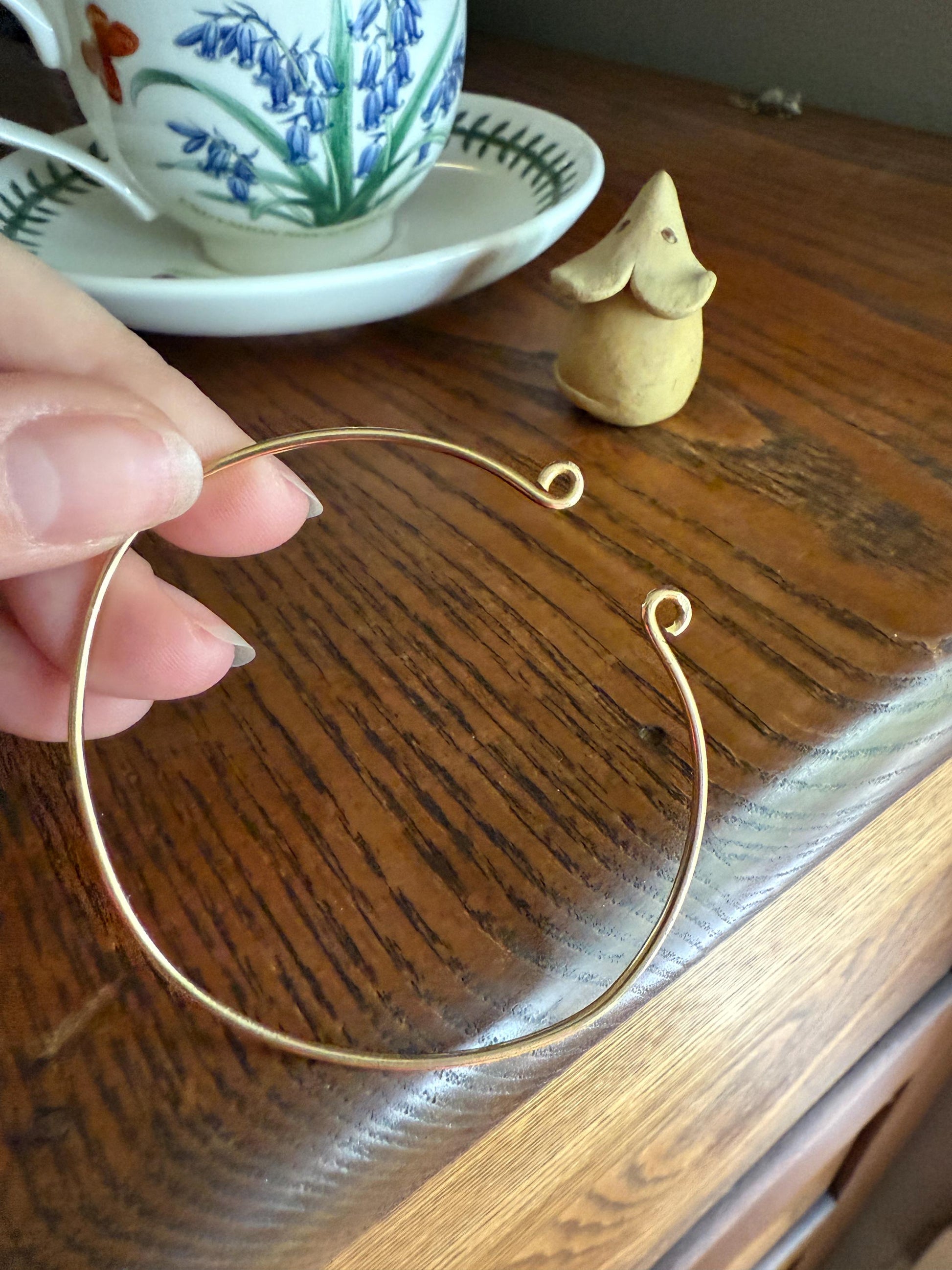Vintage 14k Gold Wire Solid Tension Cuff Bangle Adjustable Arm Bicep Wrist Bracelet French Minimalist Wriststack Charm Holder Line Stacker