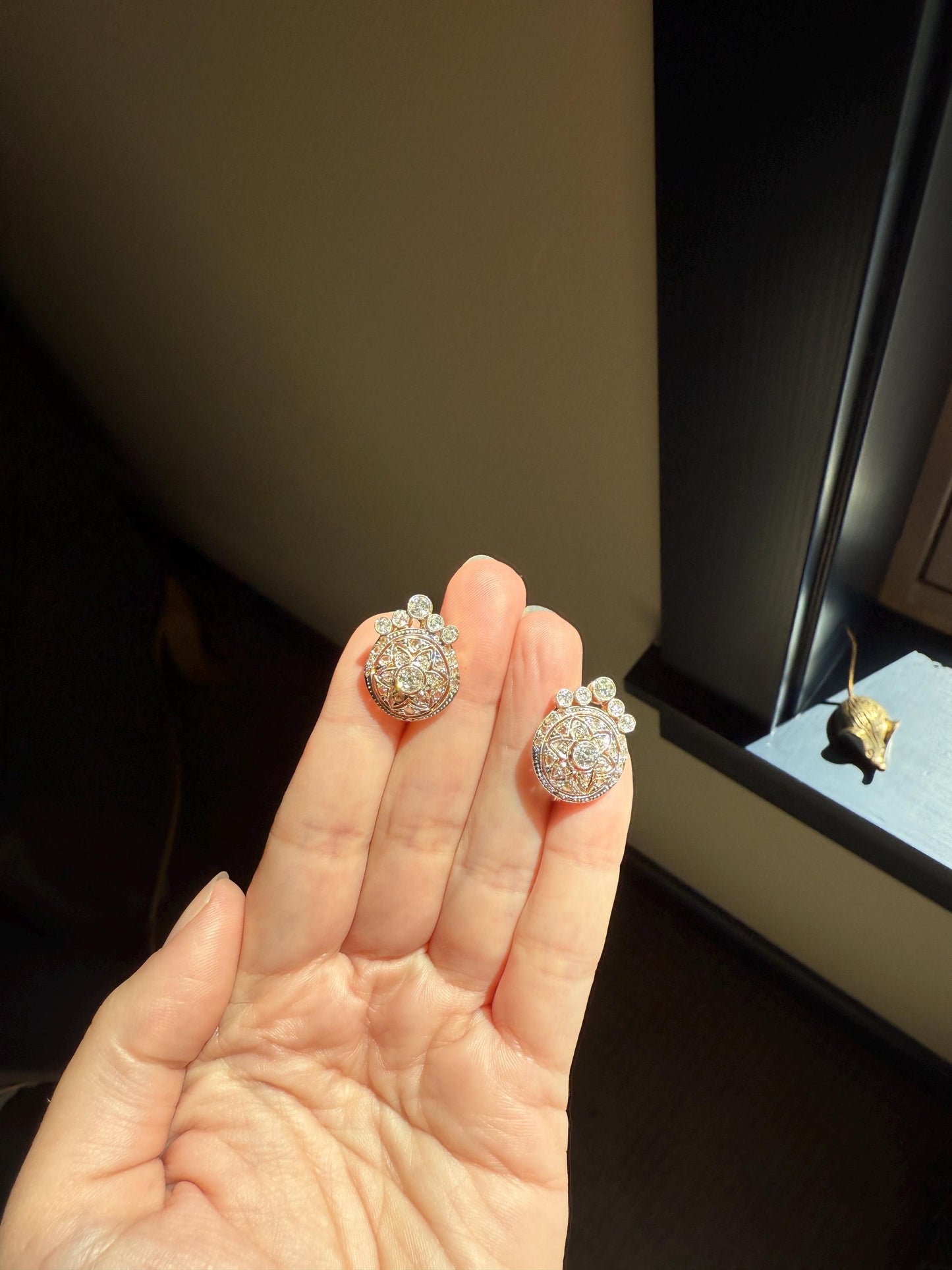 Crowned Circle Earrings Large Studs Antique 2.5 Carat Old Mine Rose Cut DIAMOND Cluster 18k Gold Halo Floral Star Rare 2.5Ct OmC Bridal