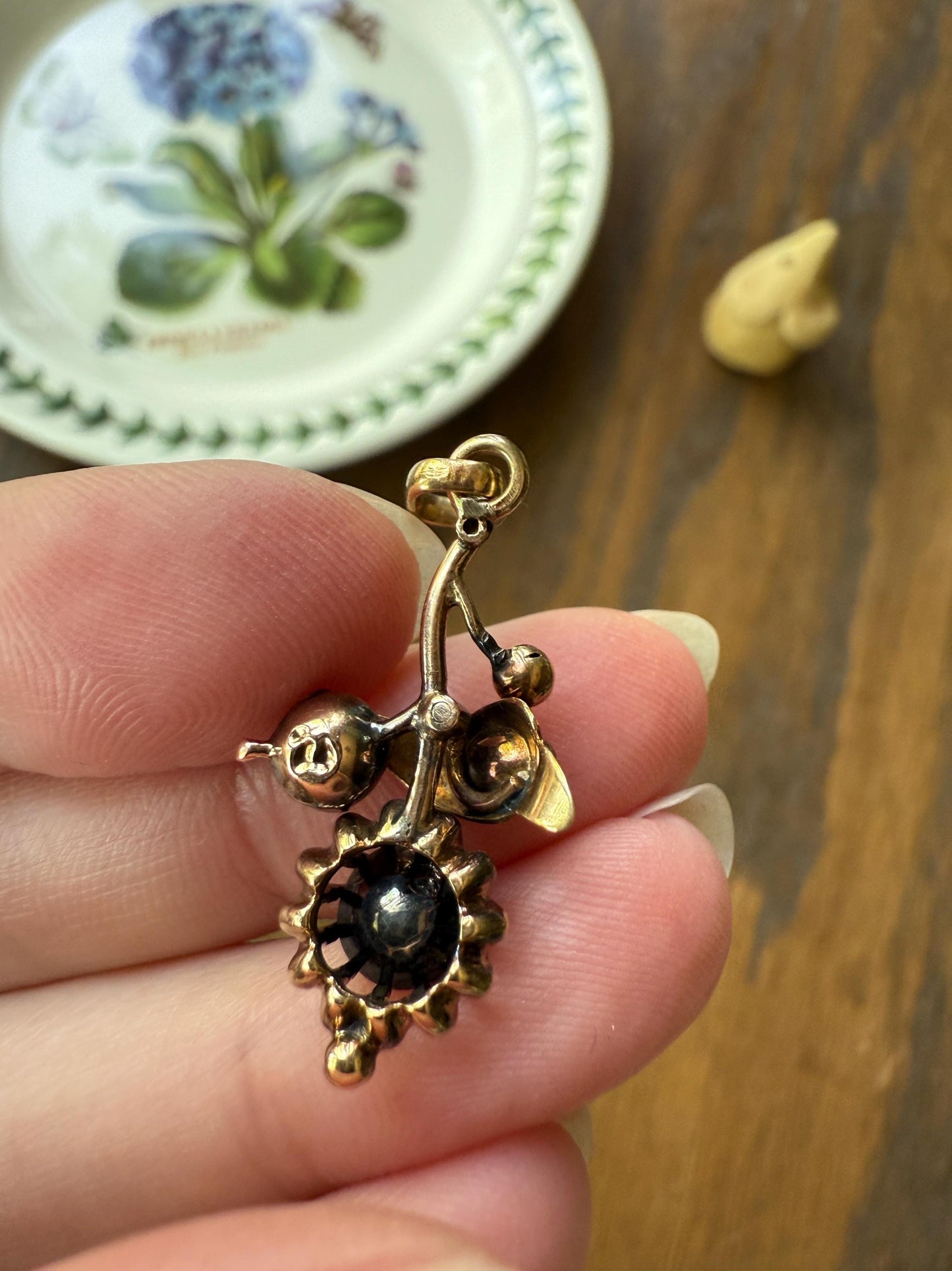 FLORAL Leaf Victorian French Perpignan GARNET Pendant Charm Dangle Pendant 18k Gold Rose Cut Closed Back Almandine Glowing Purple Pink Leaf