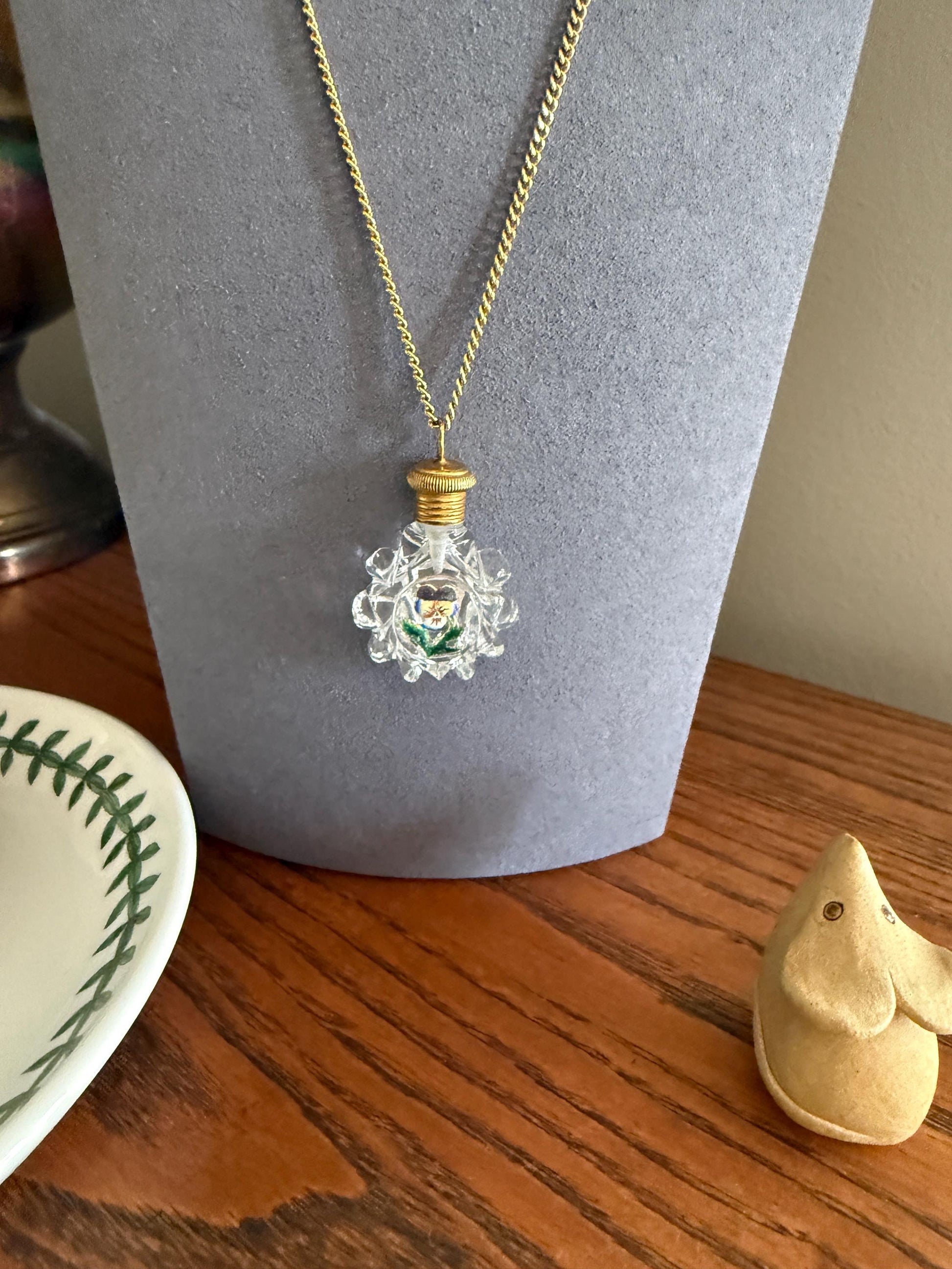 PANSY Think of Me Friendship Antique GEORGIAN Era 18k Gold Miniature Perfume Baccarat? Crystal PENDANT French Chatelaine Vinaigrette Bottle