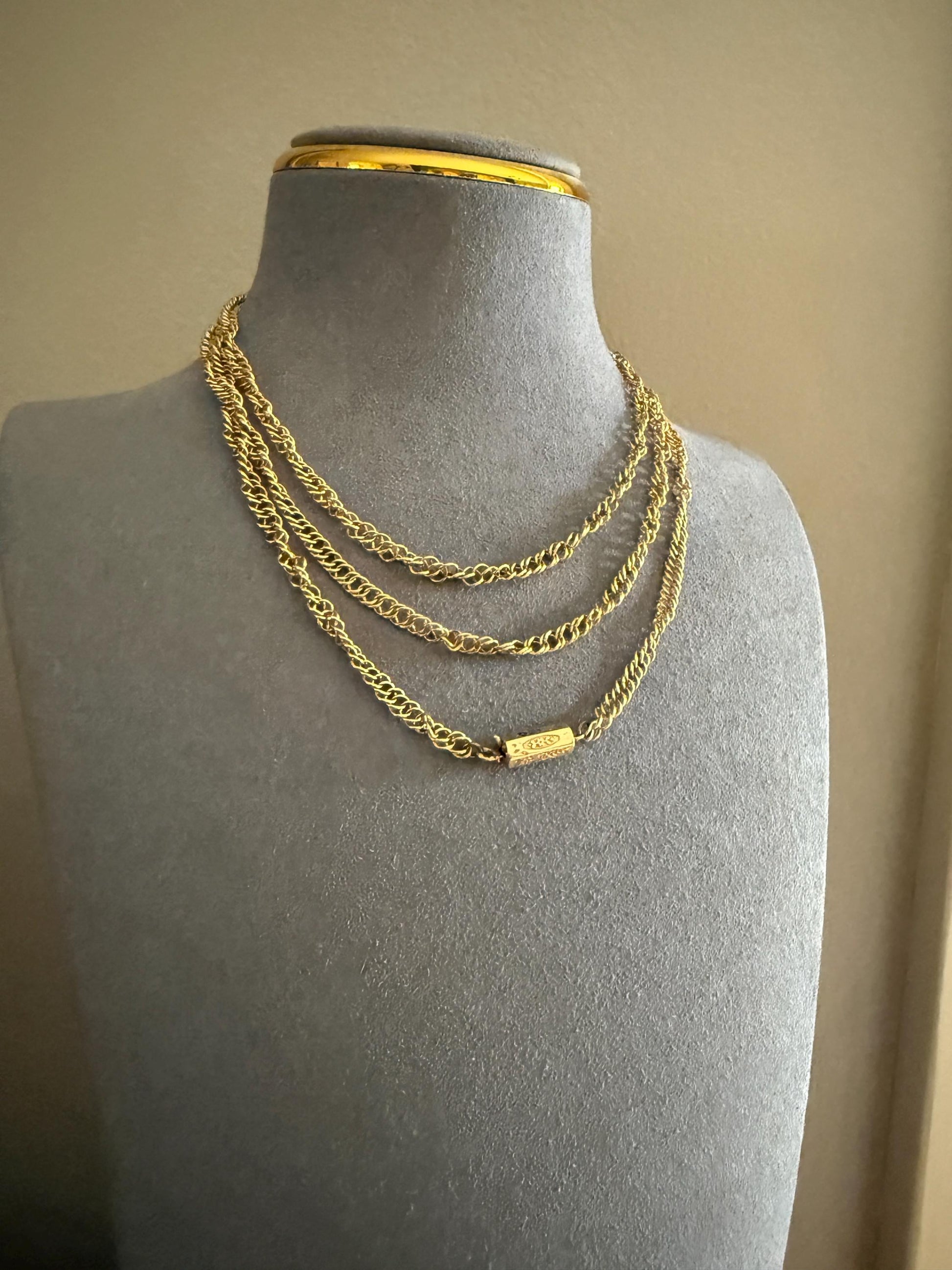 Victorian ANTIQUE 43" Long HEAVY French Hand Made 25g 18k Gold Circle Link Chain Enamel Floral Barrel Clasp Circle Links Guard Muff Double