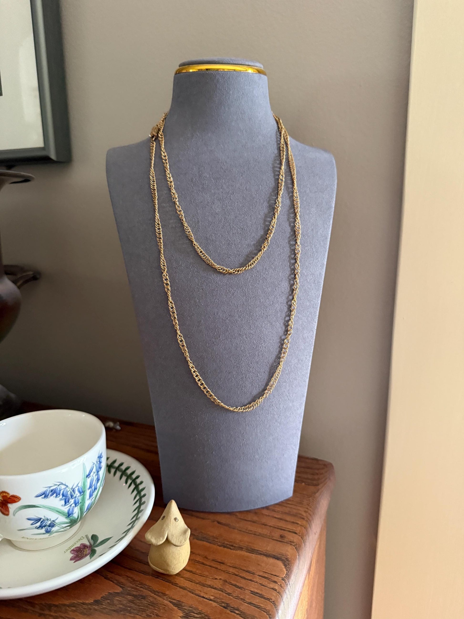 Victorian ANTIQUE 43" Long HEAVY French Hand Made 25g 18k Gold Circle Link Chain Enamel Floral Barrel Clasp Circle Links Guard Muff Double