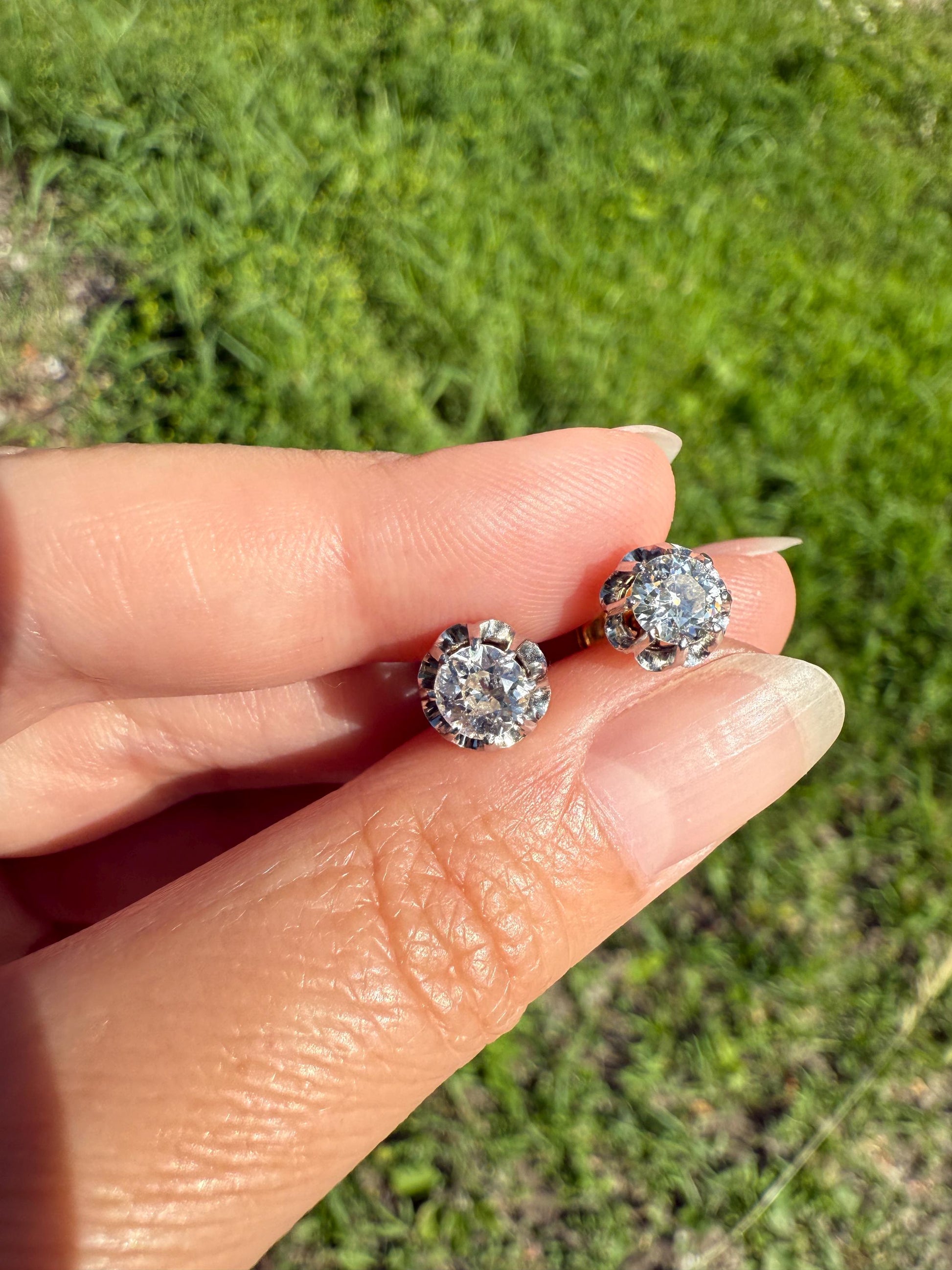 Antique 1 Carat Tdw Old Mine Cut DIAMOND Buttercup Prong Stud Earrings French 18k Gold Romantic Gift Earstack Victorian Belle Epoque 1Ct OMC