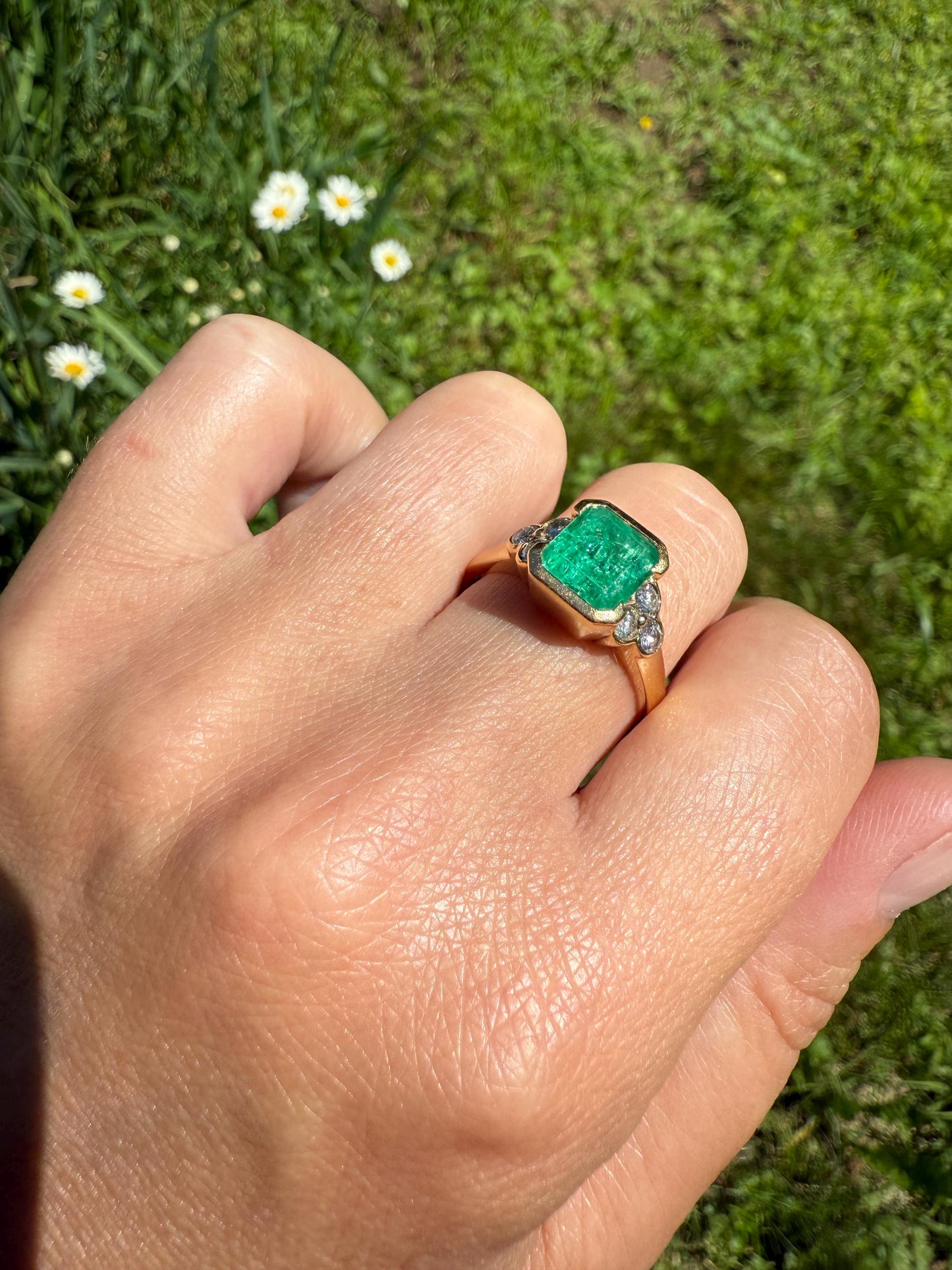 Vintage Rectangular Emerald Diamond Seven Stone Ring French 18k Gold Band Retro Stacker Green Sparkle Colorful Gift Tall Demi Bezel