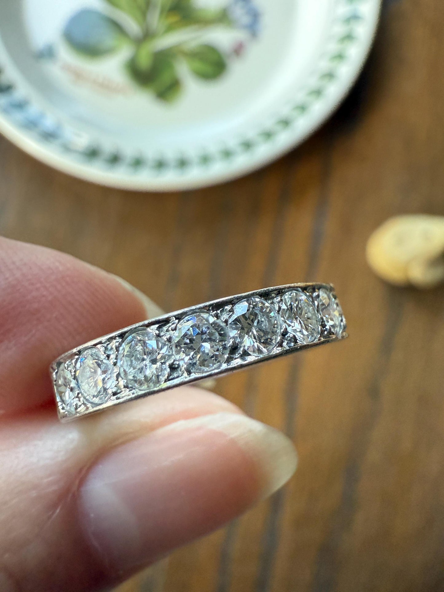 PLATINUM French Vintage 1.1 Carat DIAMOND Half Eternity Hoop Band 3.8mm Wide Engraved Eight Stone Ring Skinny Line Stacker Romantic Gift
