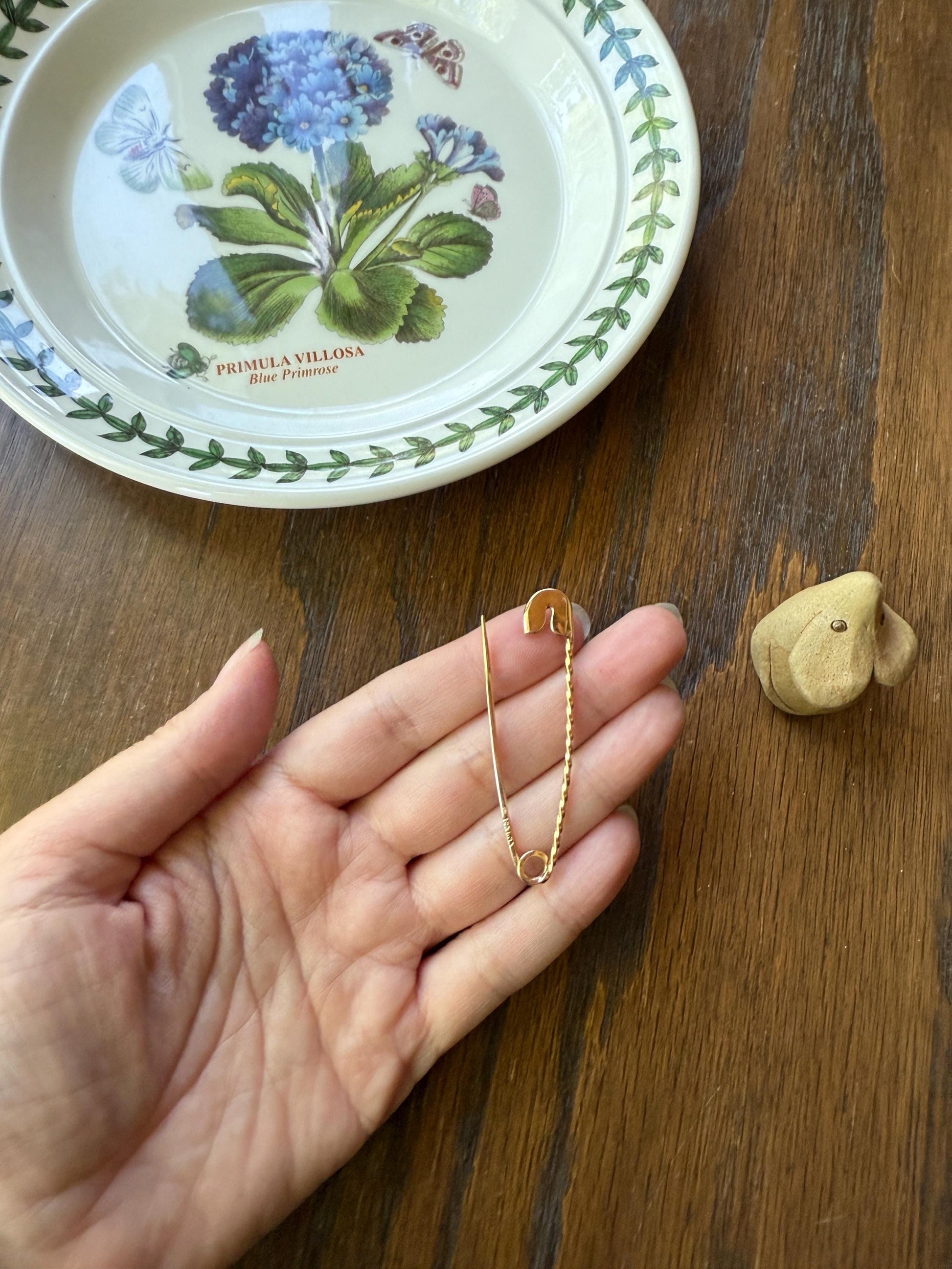 LARGE Vintage Safety Pin Brooch Figural 18k Gold Braided Bar Pendant Charm Holder Extender Connector Parts