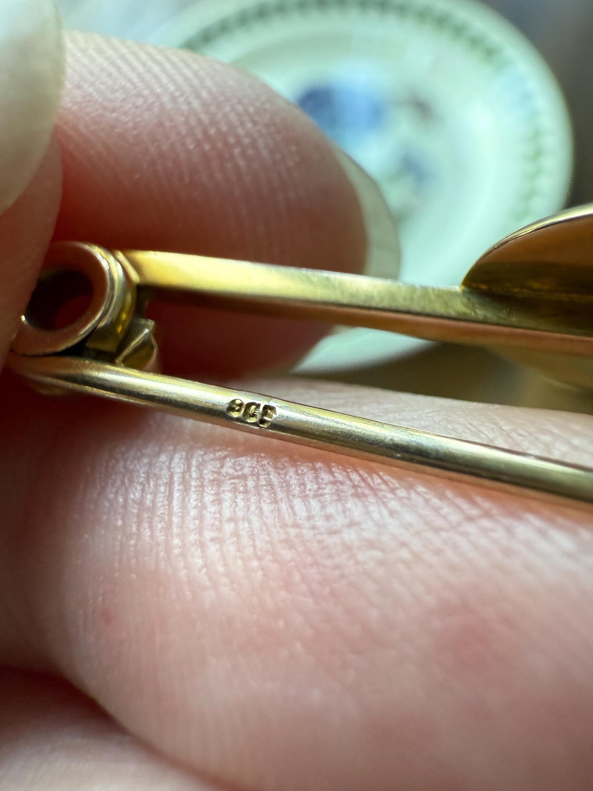 DOVE of Peace Bird Olive Branch Antique Victorian Hand Engraved Safety Pin Extender Connector Charm Holder 9k Gold Animal Jewelry Oval