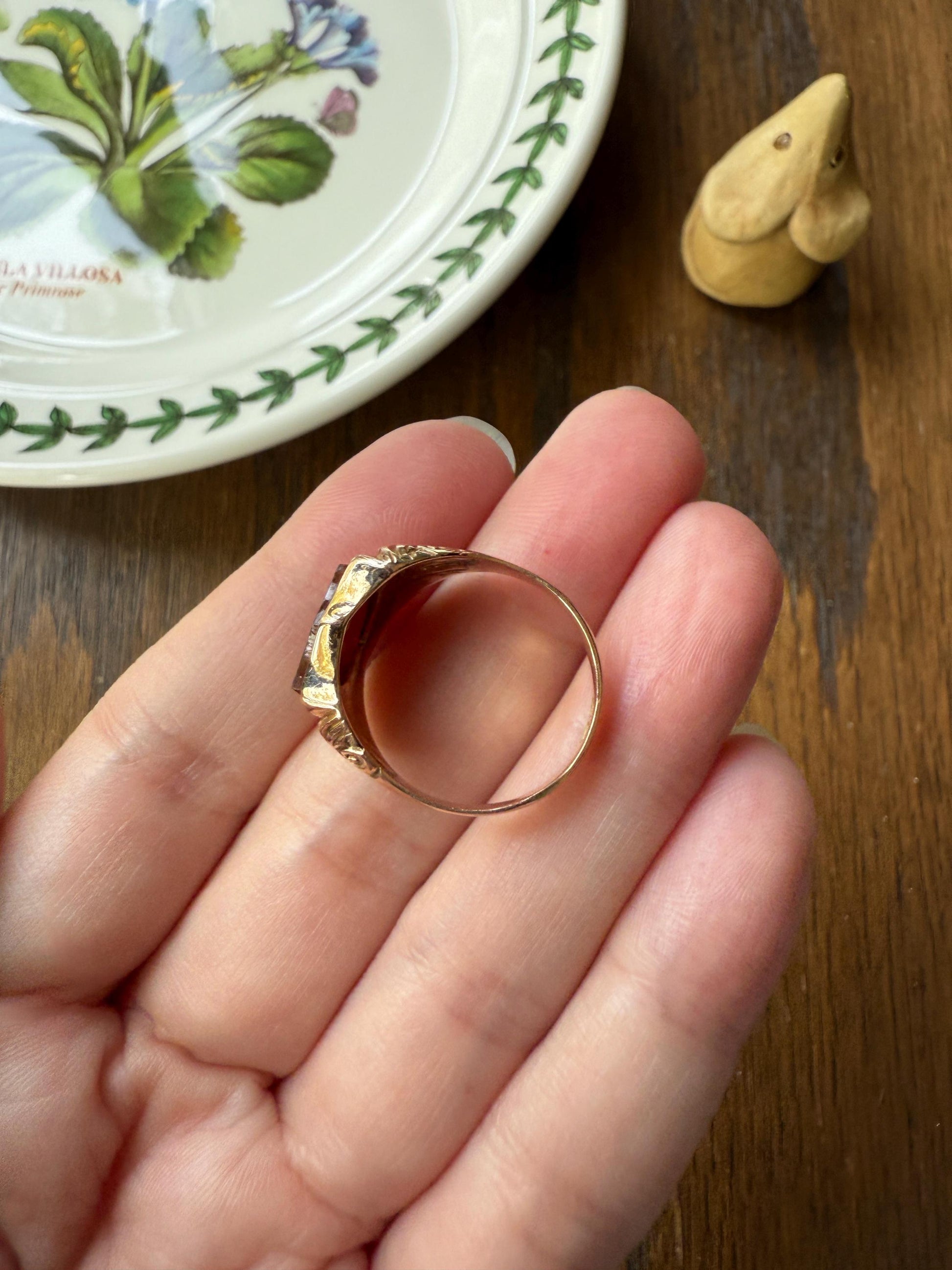 SHIELD Cut Carnelian Chunky Signet Ring 9k Gold Ornate Scrolled Edwardian Man or Unisex Band Stacker Figural Platform