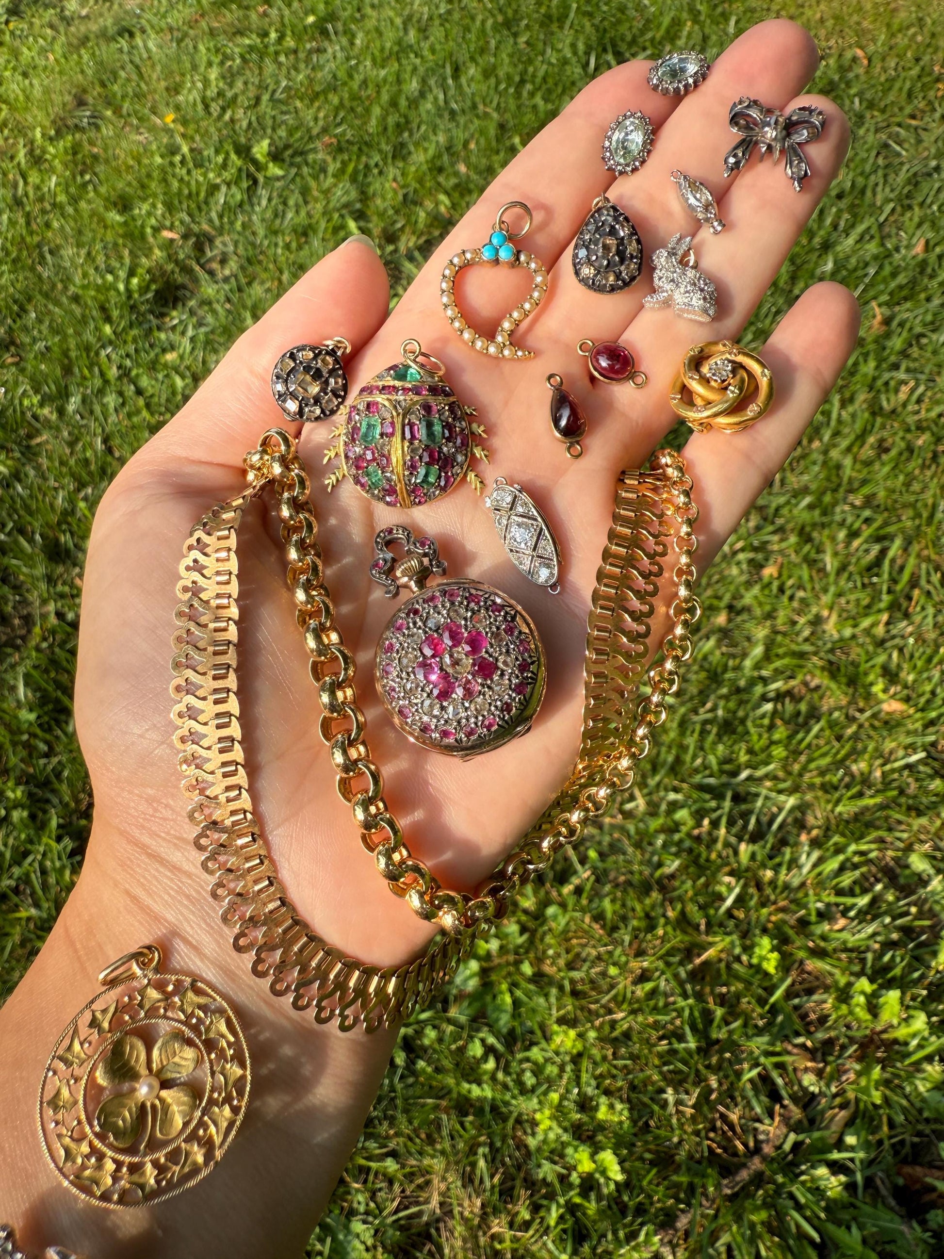 Awesome French Antique 18g 18k GOLD Solid NECKLACE Book CHAIN Scalloped Panels 1cm Wide Chunky Ornate Victorian Neckstack Layering Collar