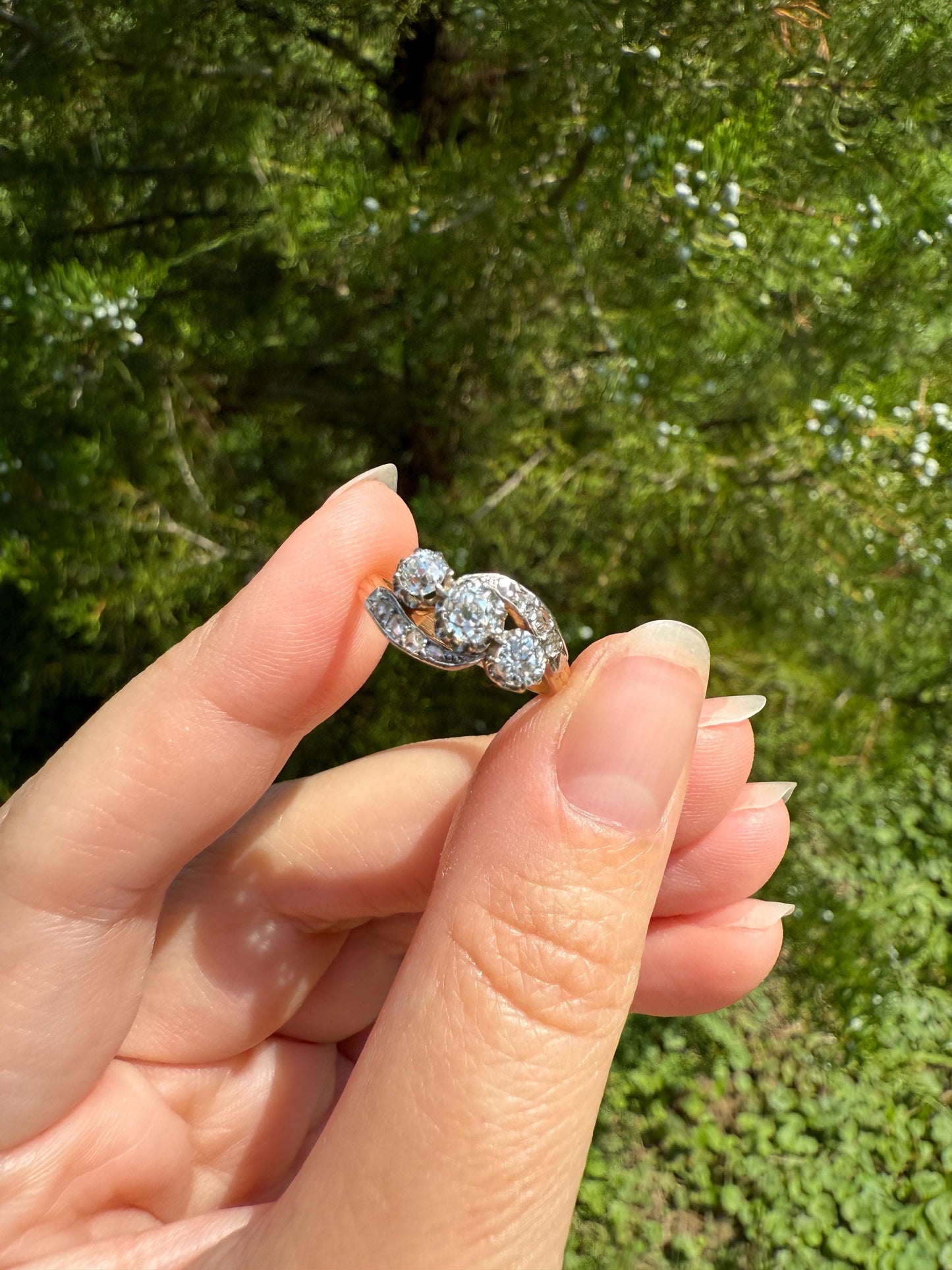 Antique Old Mine Cut Angled Bypass Three Stone Ring Rose Accents French 18k Gold Stacker Band Ringstack Ornate Swirl OMC Belle Epoque