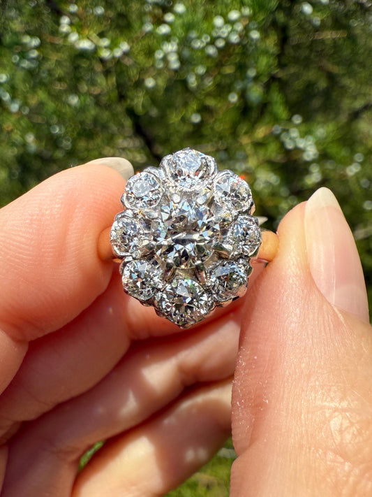 ANTIQUE 2.6 Carat 9 Old Mine Cut DIAMOND Daisy Cluster Ring 18k Gold & PLATINUM Belle Epoque Romantic Gift OmC Victorian Oval 2.6Ctw OmC