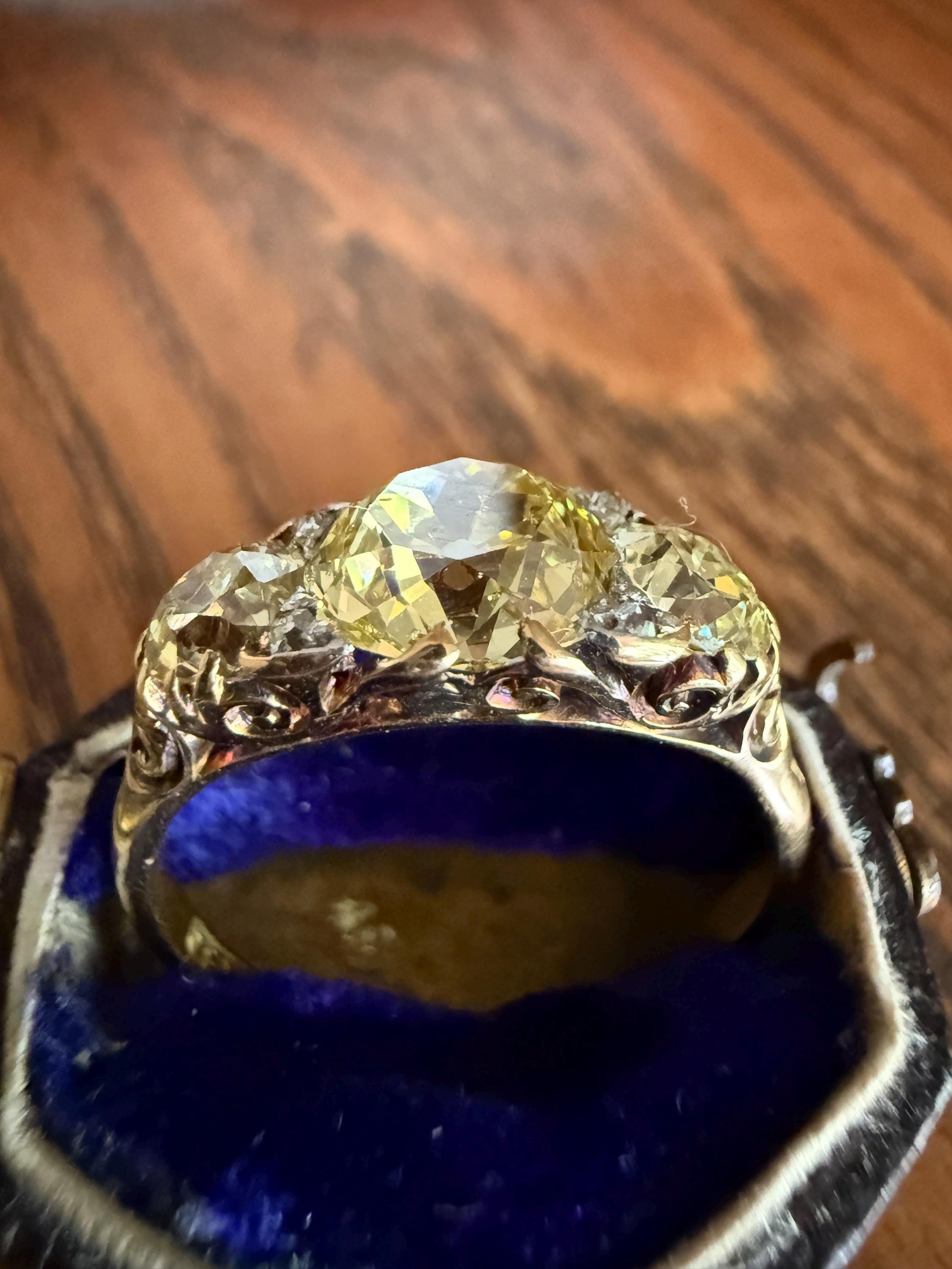 SPECIAL 3.1 Carat Antique FANCY YELLOW Old Mine Cut Diamond Three Stone Ring Gemset Prong Spacers 18k Gold Rare Chunky Band Canary 3.1Ct OmC
