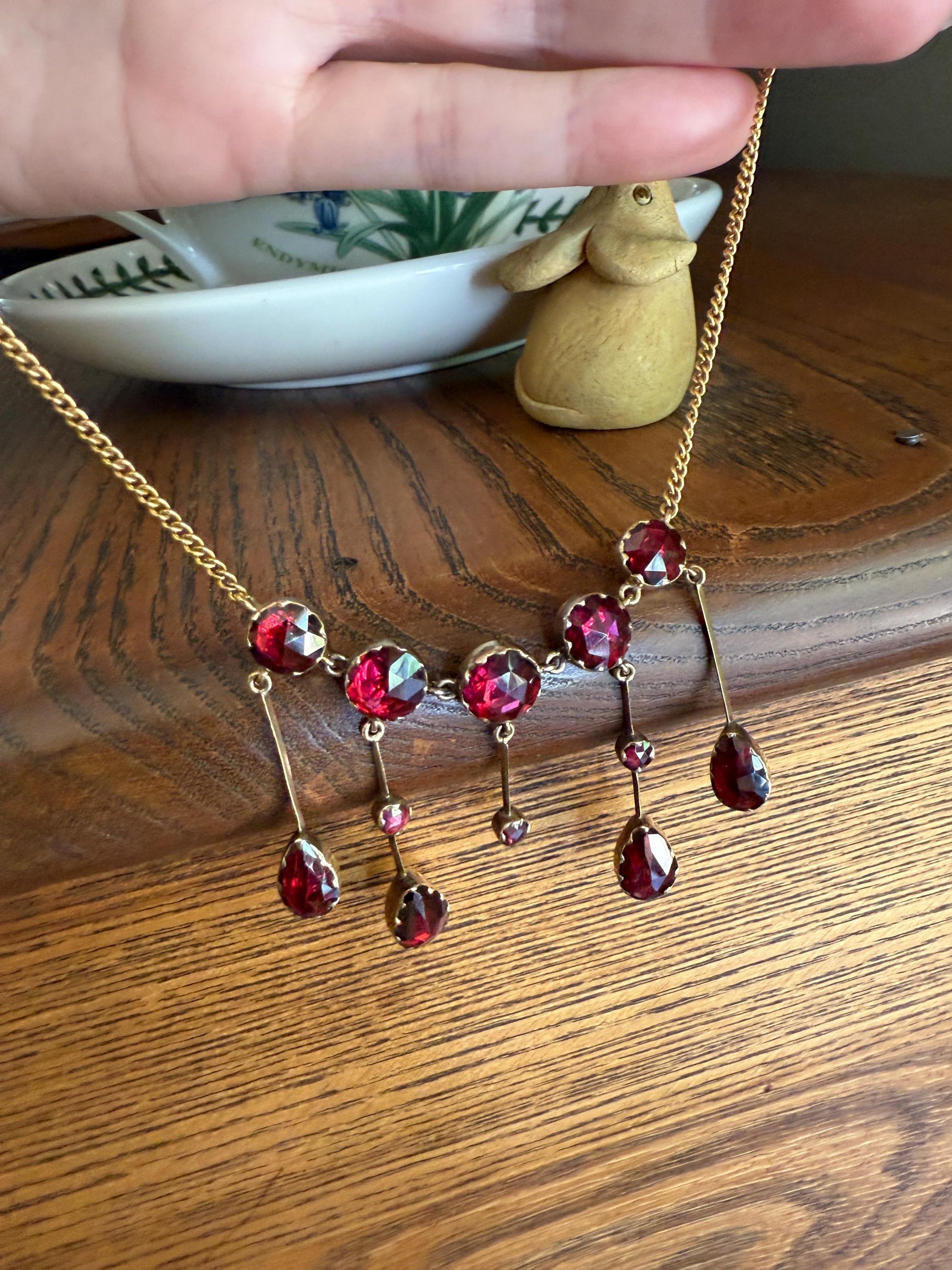 Gorgeous Perpignan GARNET Festoon Necklace Drapery Chain 18k Gold Bezel Set Rose Cut Closed Back Almandine Glowing