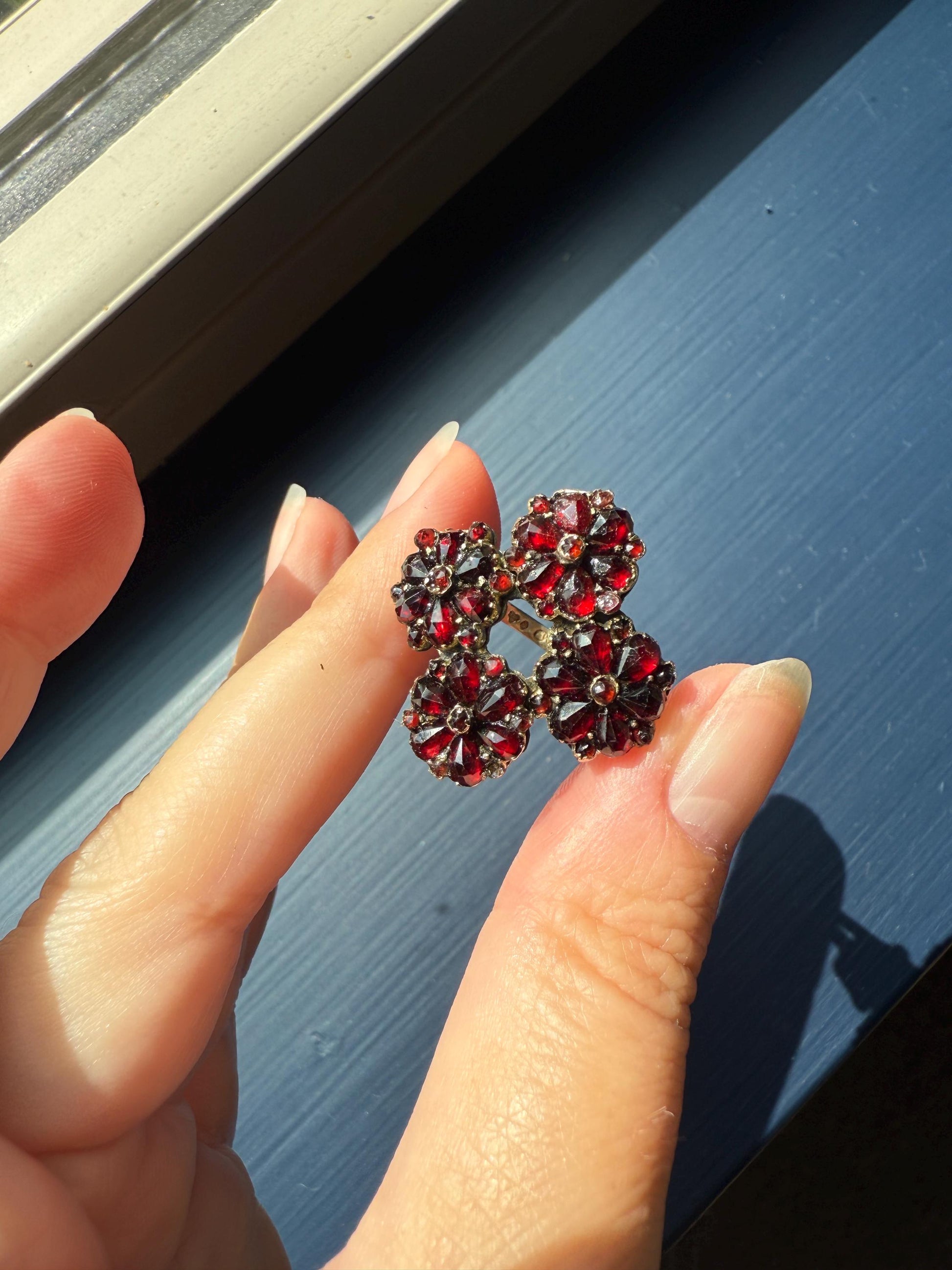 Almost ANTIQUE Pear Red Rose Cut GARNET 4 Floral Clusters RING Large Unique Statement Crimson Glow Gilt Silver Goldwash Cruciform Art Deco