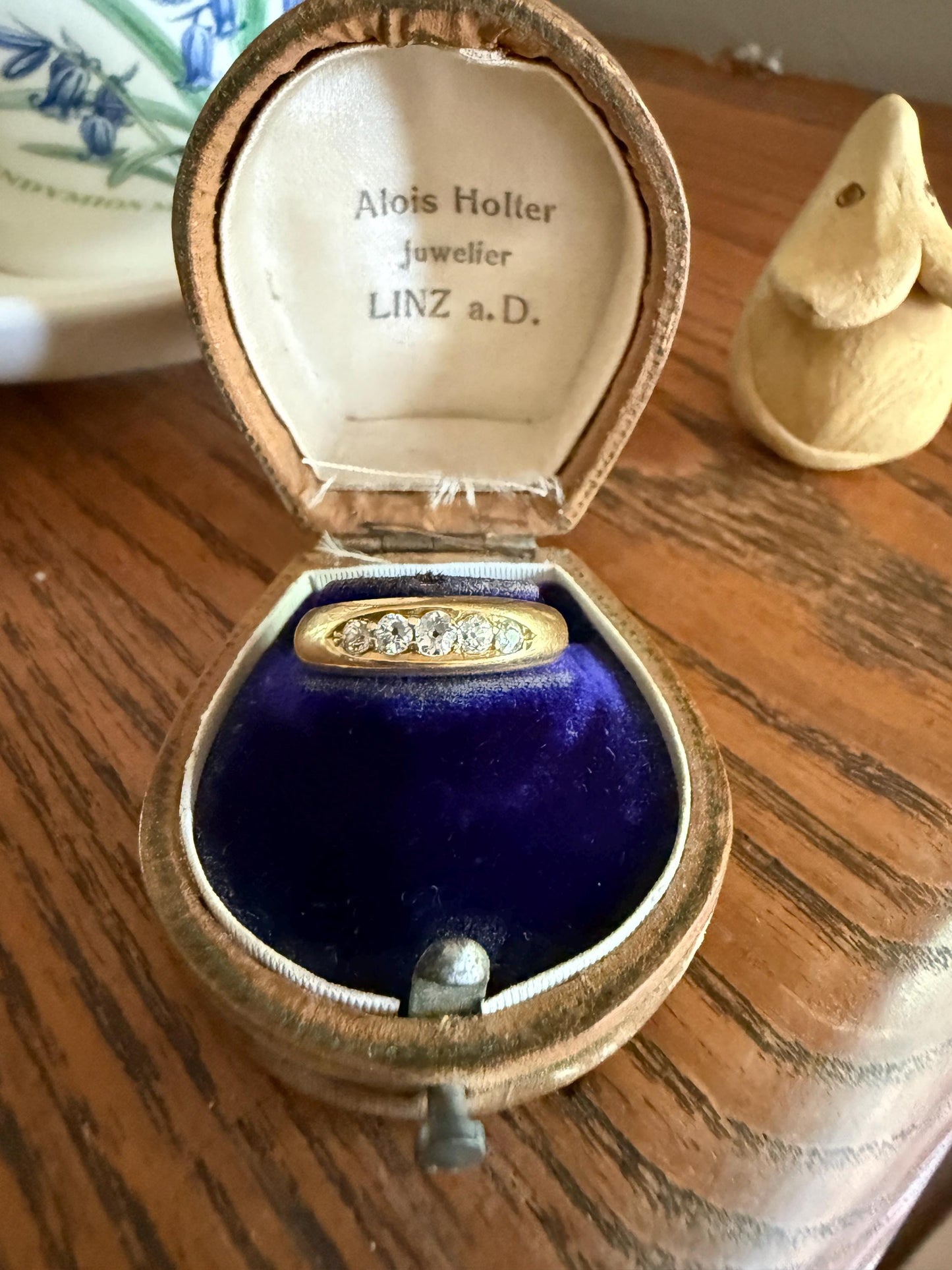 FIVE Stone Old Mine Cut DIAMOND Gypsy Band 18k Gold Antique Ring 0.6 Carat Antique Edwardian Victorian Stacker OmC Square Geometric Linear