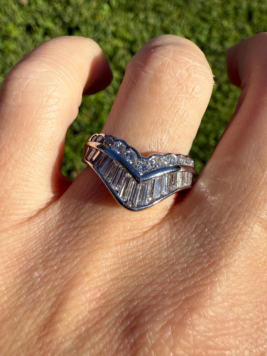Chevron TIARA 1.5 Carat Baguette Brilliant Cut Diamonds French 8.5g PLATINUM Vintage V Ring Stacker Band Chunky