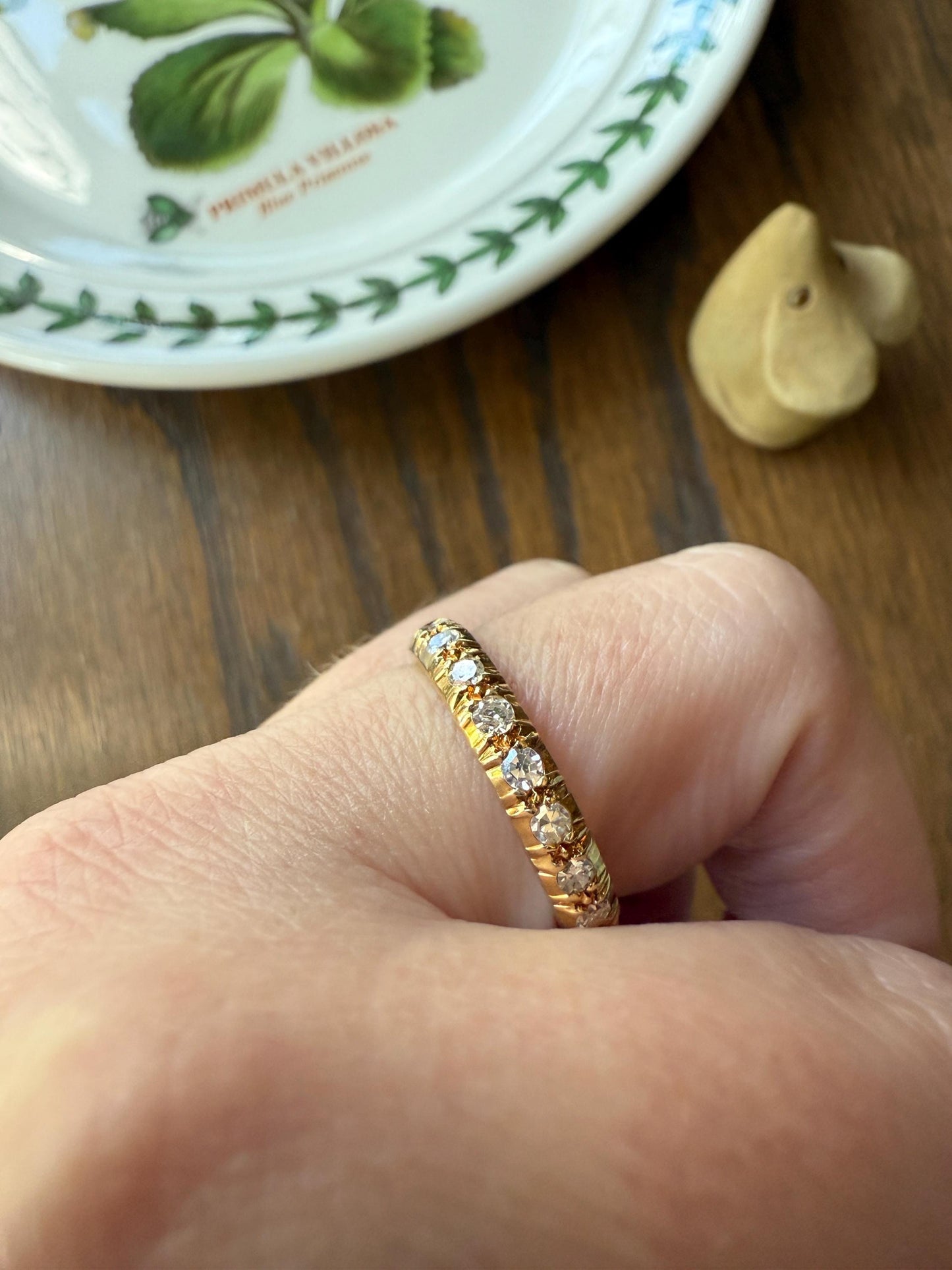 Sturdy ETERNITY Band One Carat 4.3g 18k Yellow Gold Single Cut DIAMOND Vintage Skinny Ring 3.7mm Wedding Stacker Anniversary Gift Romantic
