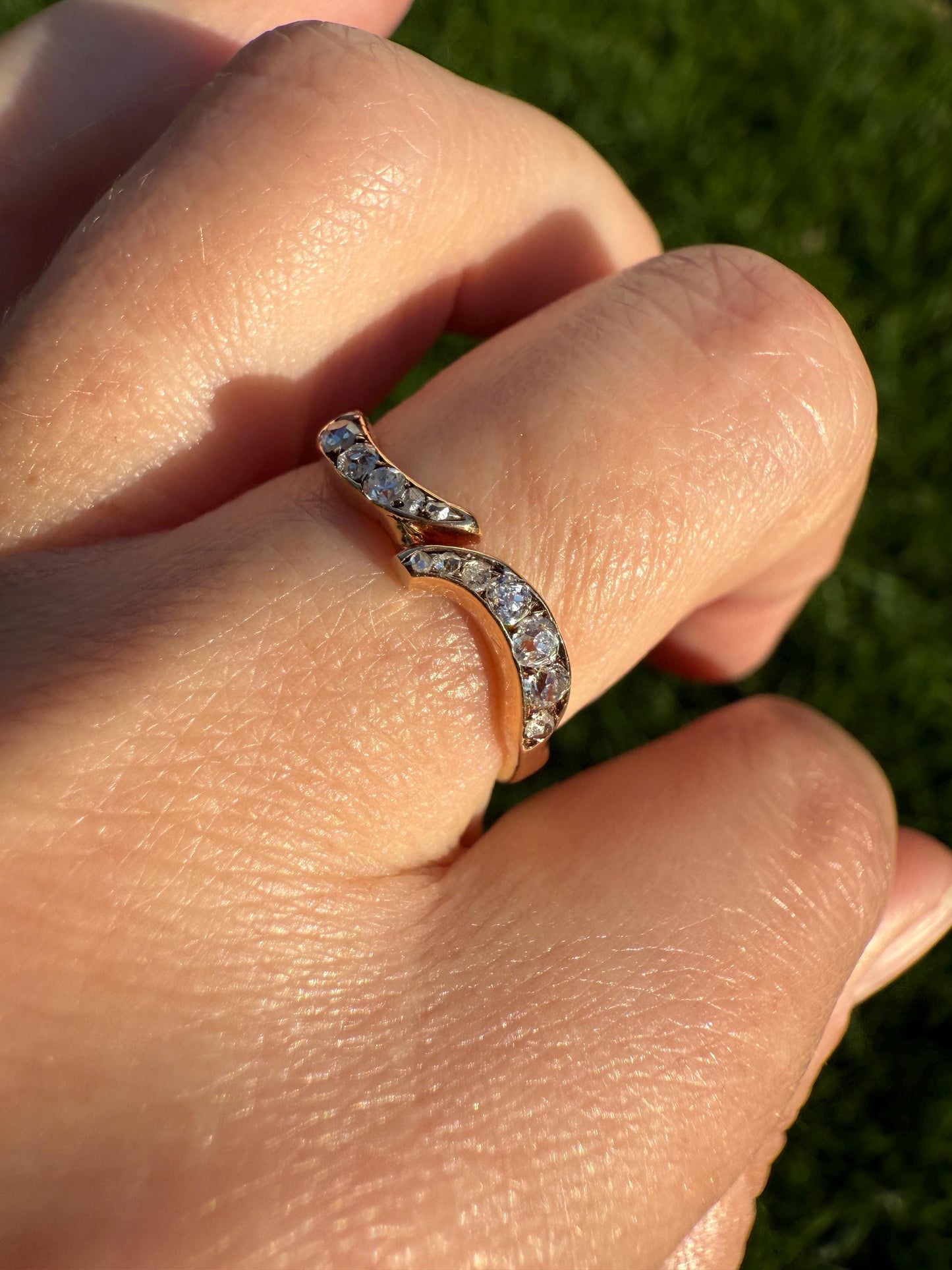 SWIRL Old Mine Rose Cut DIAMOND Bypass Band 18k Gold Ring Sparkle Texture Stacker Layering
