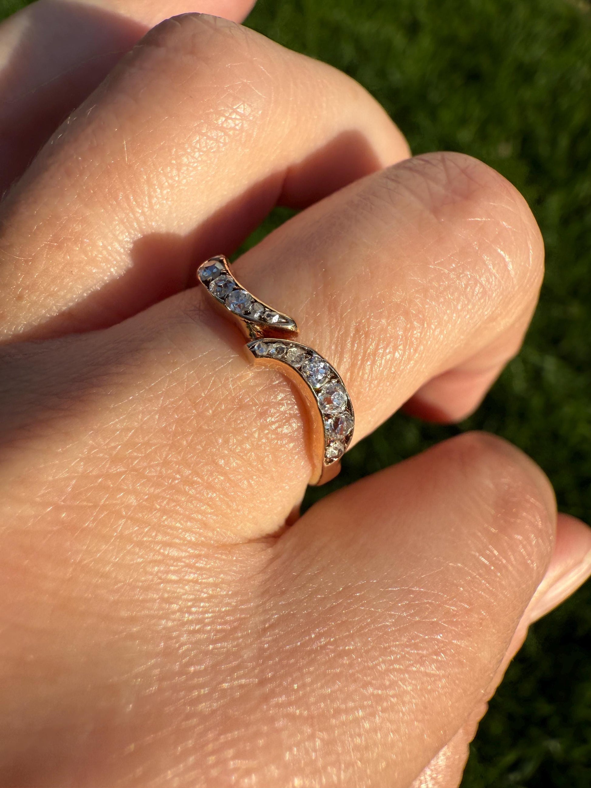 SWIRL Old Mine Rose Cut DIAMOND Bypass Band 18k Gold Ring Sparkle Texture Stacker Layering