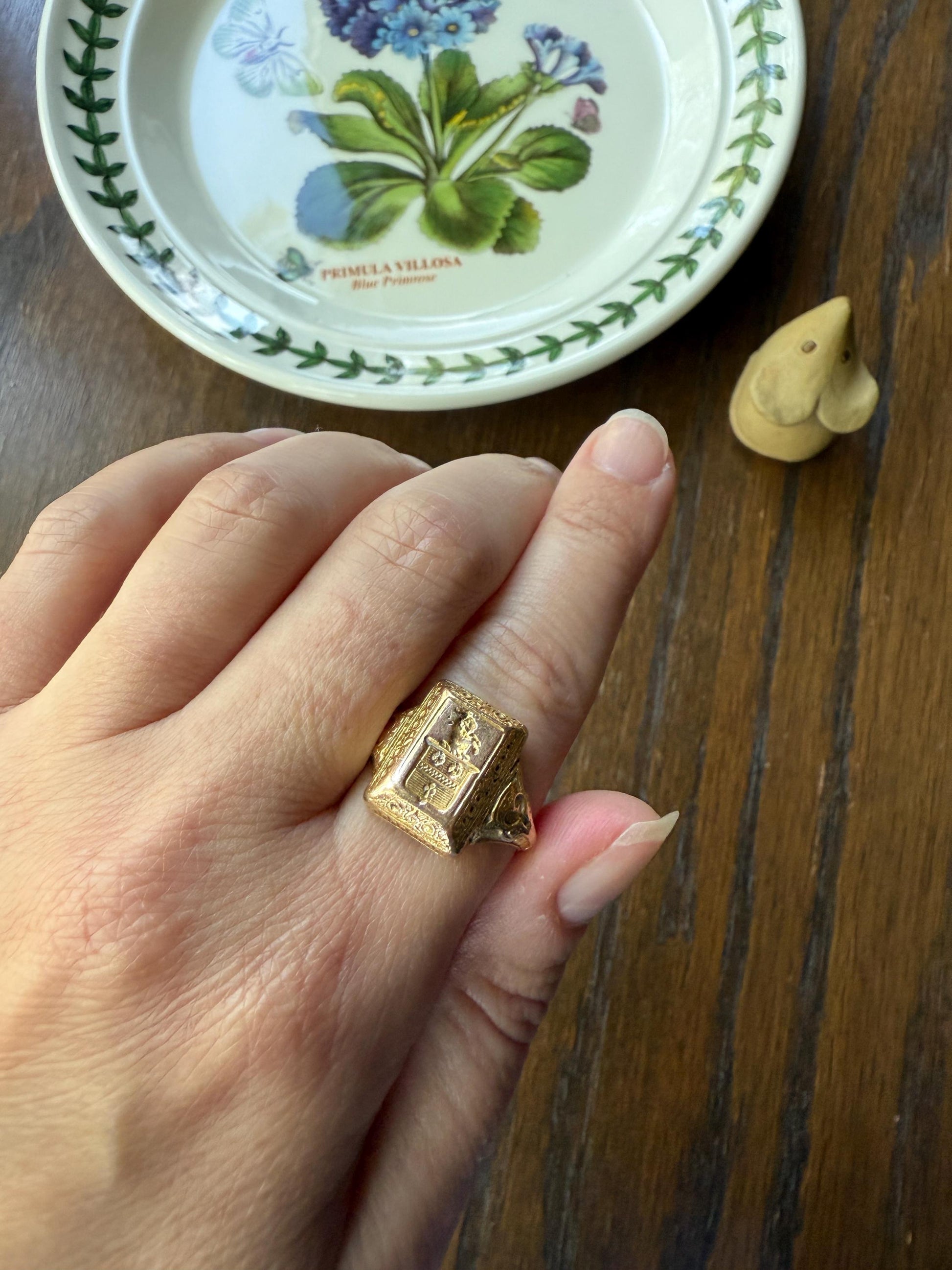 SECRET Hidden Key SIGNET Ring Heraldic Coat of Arms HEAVY 12g 18k Gold Unisex Wax Seal Historic Rare Stacker Goat Flower Clover Banner Crest