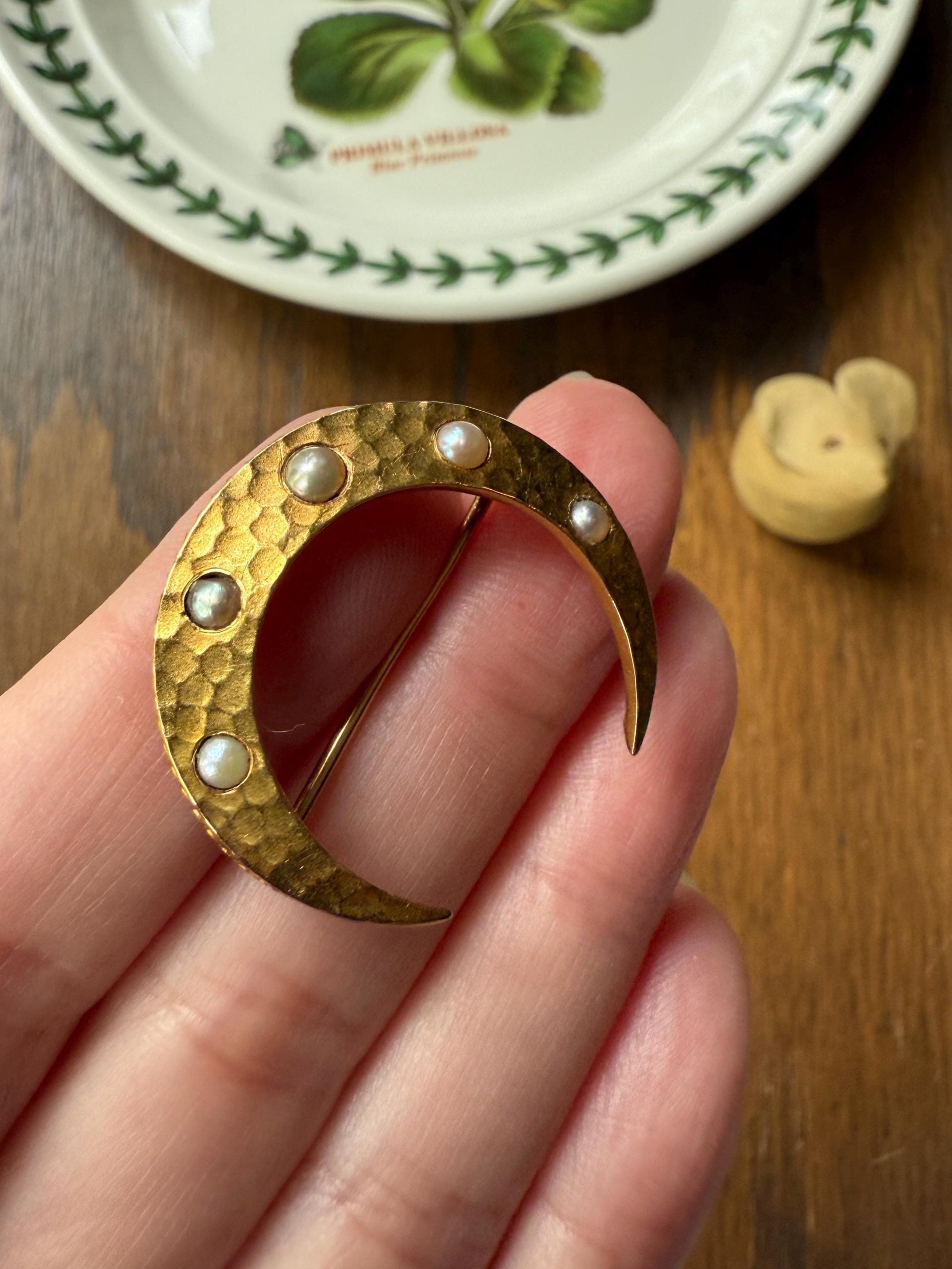 MOON Hammered 18k GOLD Antique VICTORIAN Figural Brooch Extender Buttery Connector Pin or Pendant Conversion Frenc Celestial Jewelry Gift