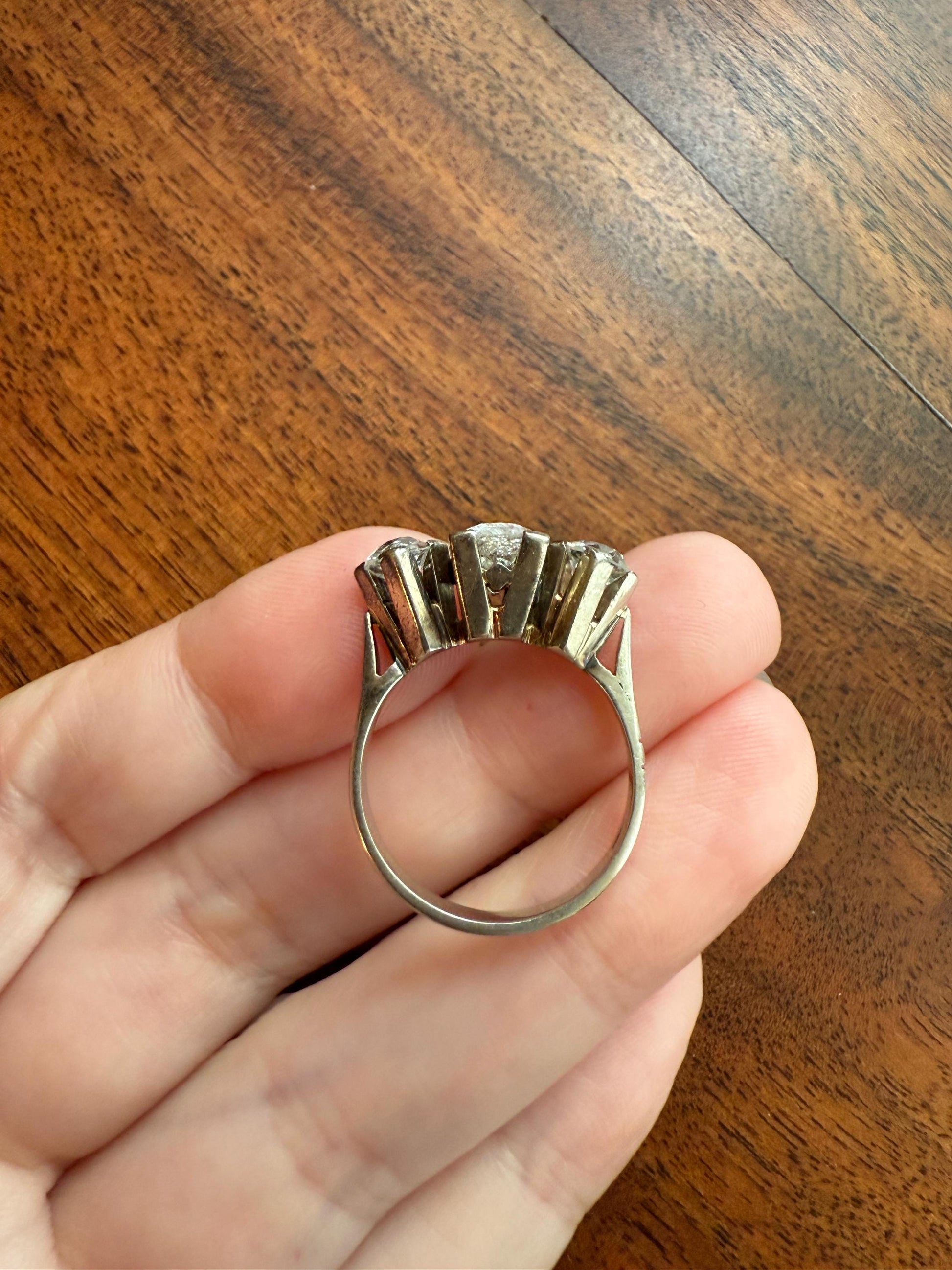 TALL Antique 2 CARATS Three Stone Chunky Old Mine Cut Diamond Ring 18k White Gold Stackable Band Geometric Square Prong Art Deco 2Ctw OMC
