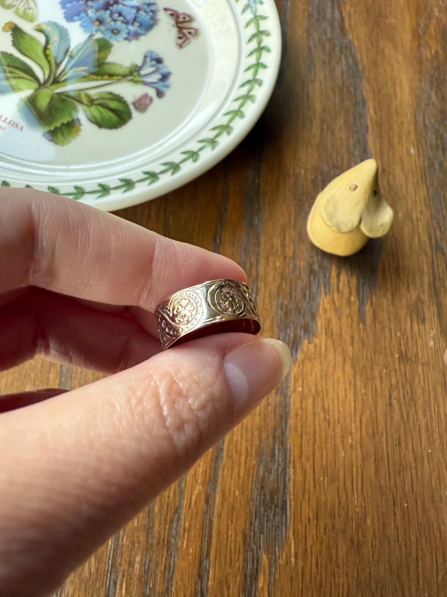 FLORAL Victorian Wedding Ring Forget Me Not 8mm Wide Cigar Band Antique 10k Rose Gold Solid Eternity Stacker Romantic Gift Swirl Flowers