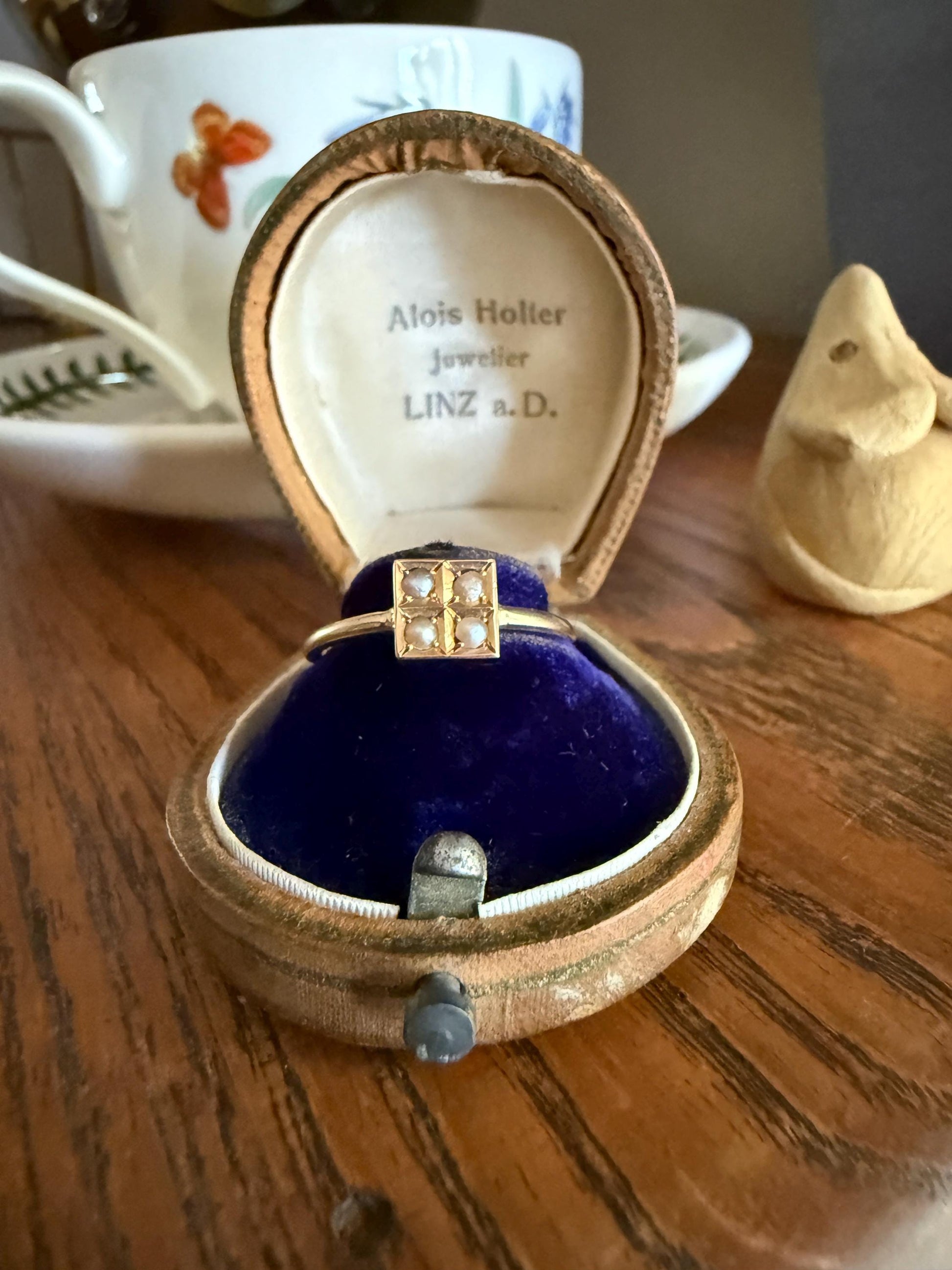 Antique 18k Gold Four Pearl Grid Ring Square Geometric Stacker Donut Band Panel Platform Lozenge Cube