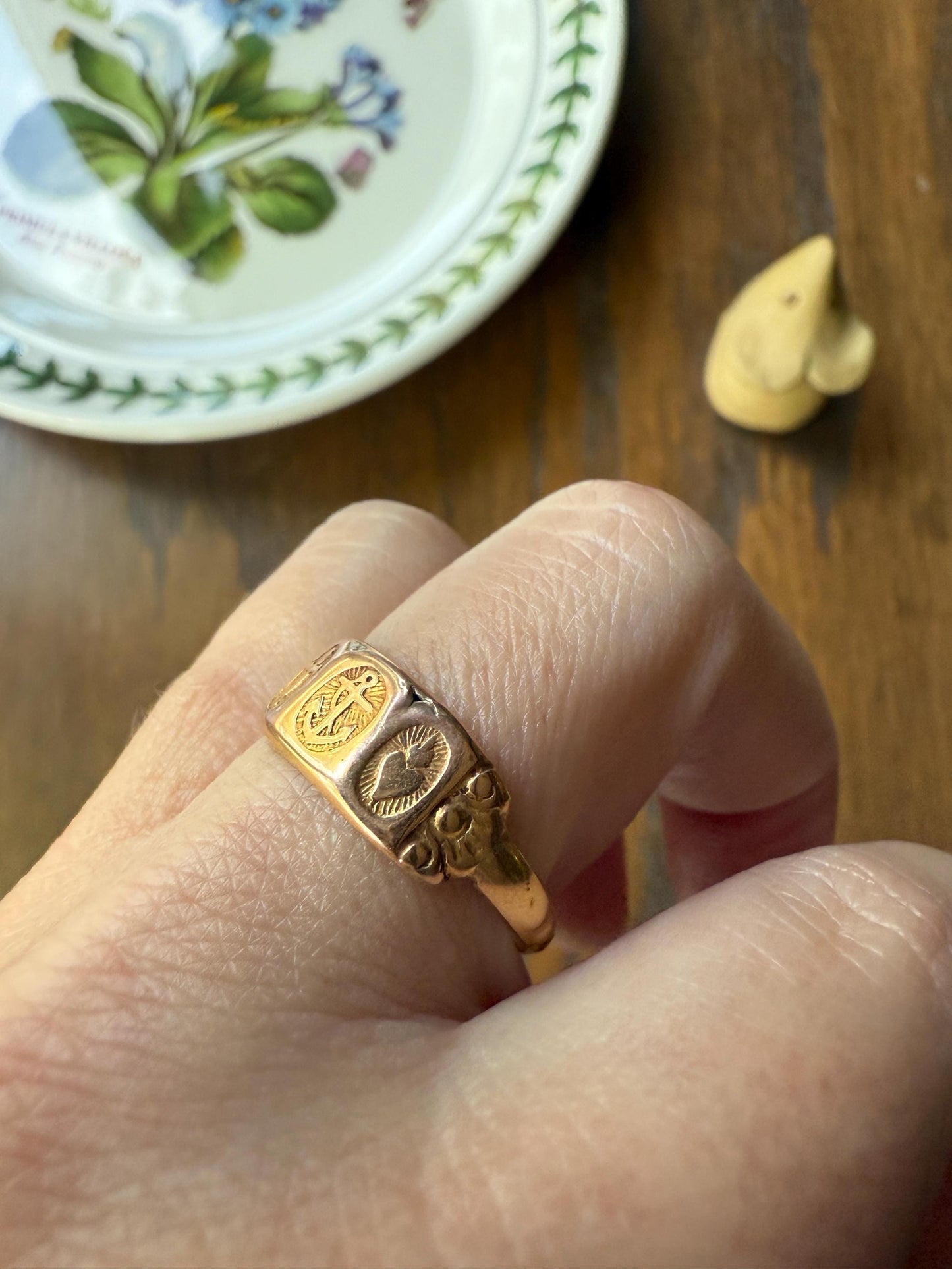 French VICTORIAN Era Antique Ring 18k Gold 3 Virtues Faith Hope Anchor Heart Cross Beveled Stacker Band Ornate Gift Belle Epoque Figural
