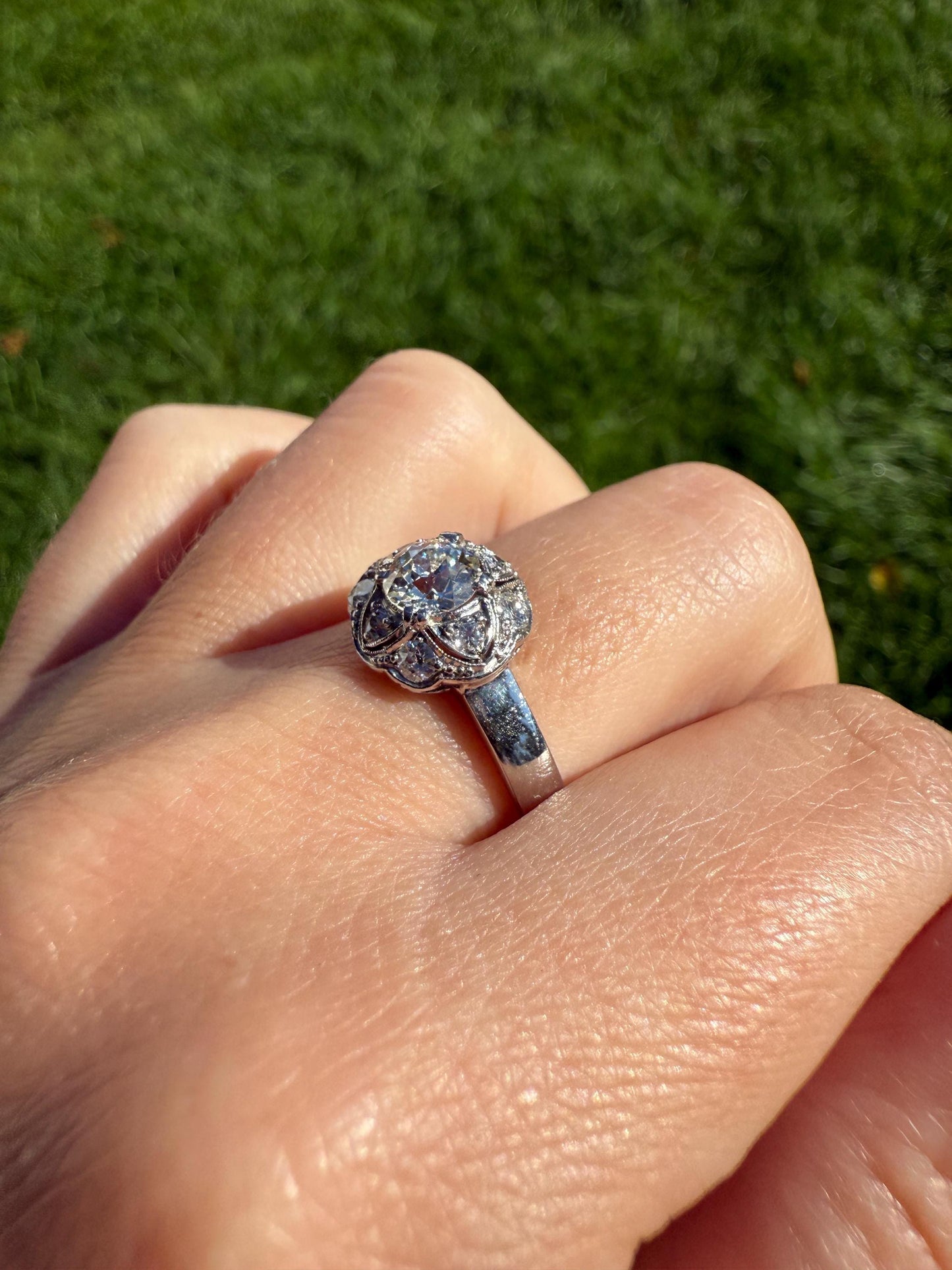 Vintage 1 Carat Tdw Antique Old European Cut Diamonds 18k White Gold Ring Scandinavian Domed Ornate Cluster Ring Art Deco Edwardian Style
