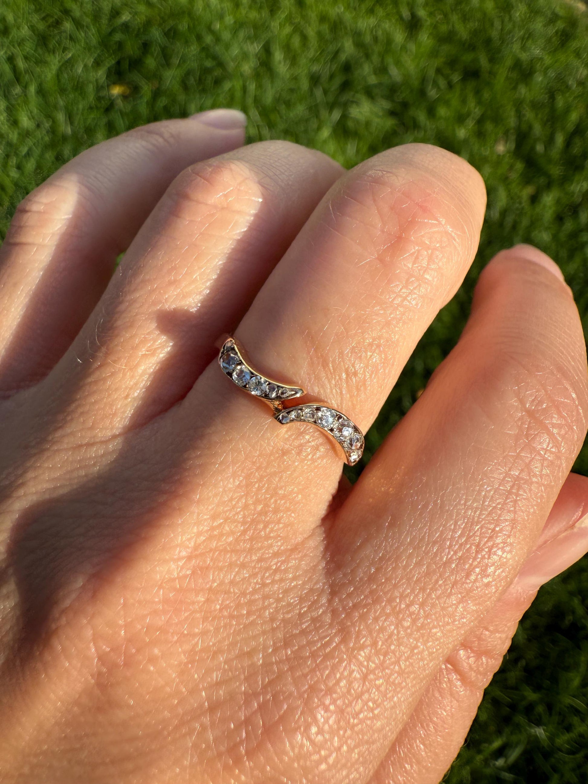 SWIRL Old Mine Rose Cut DIAMOND Bypass Band 18k Gold Ring Sparkle Texture Stacker Layering