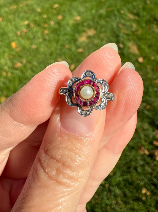 Ruby HALO Ring Scalloped 18k Gold Antique Pearl Rose Cut Diamond Pink Red Dainty Ring French Belle Epoque Stacker Pinky Midi