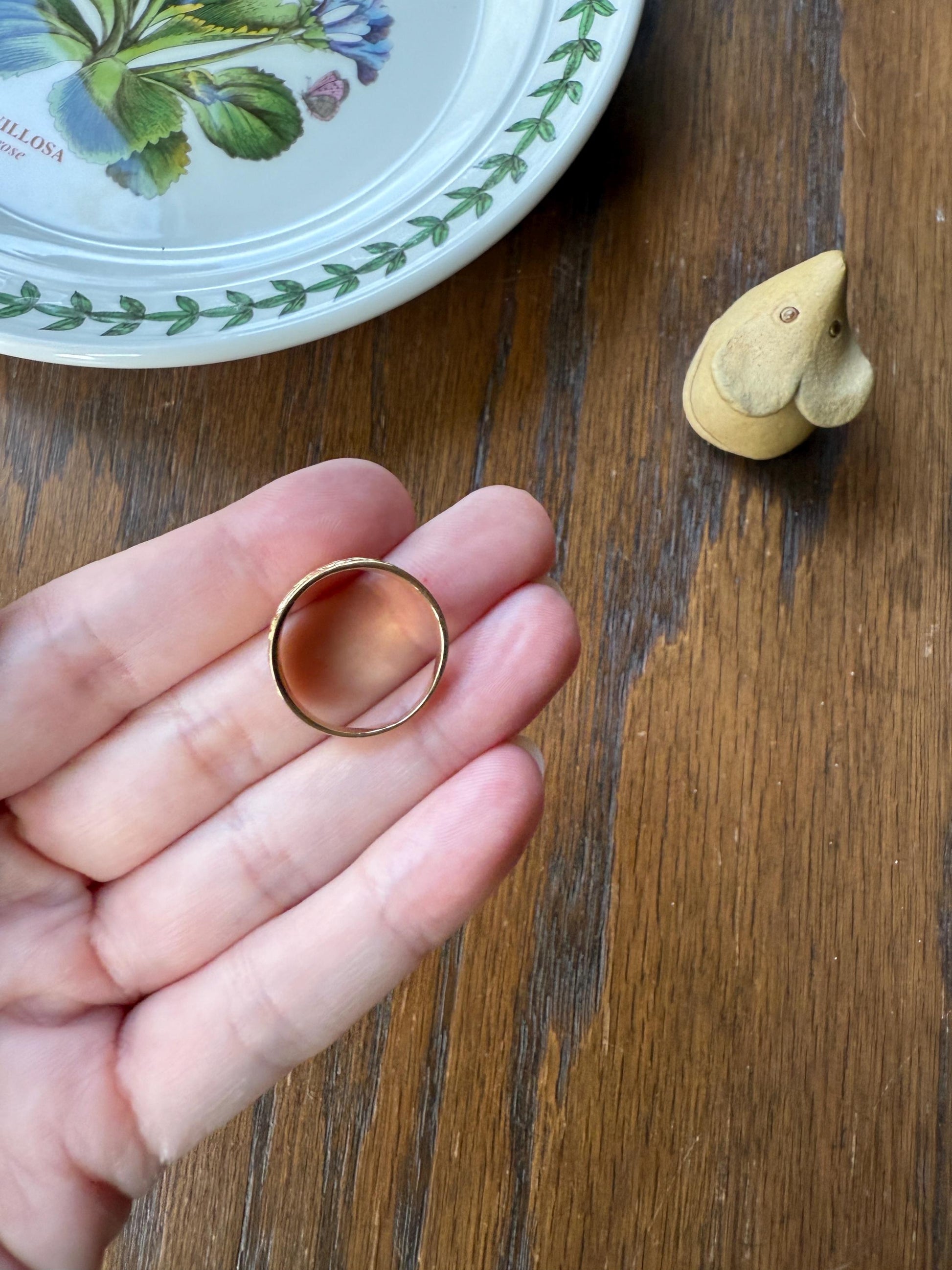 Antique c1879 I CLING to THEE Ivy Wide Band Ring 4.7g 18k Gold Stacker Wedding Posey Engagement Rare Romantic Gift Poesy Buttery Victorian