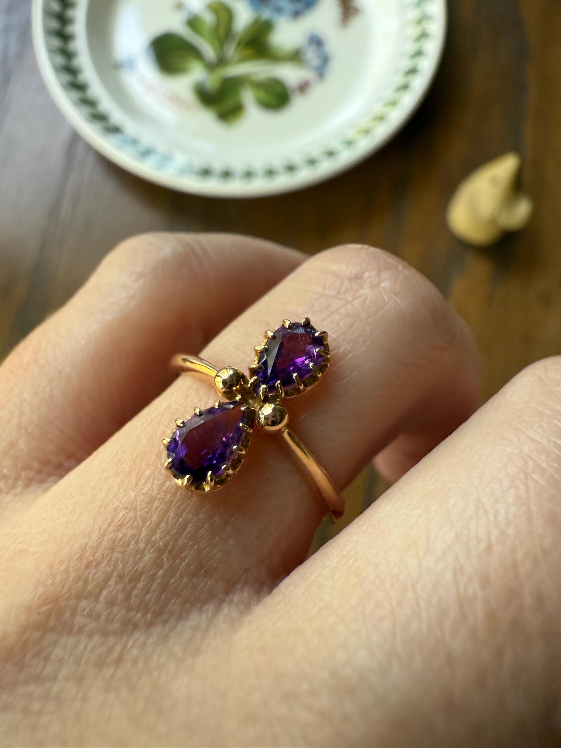 AMETHYST Purple Pear Two Stone Antique Oval Solitaire Ring 18k Gold French Victorian Belle Epoque Ornate Ball Rivet Crown Prongs Teardrop