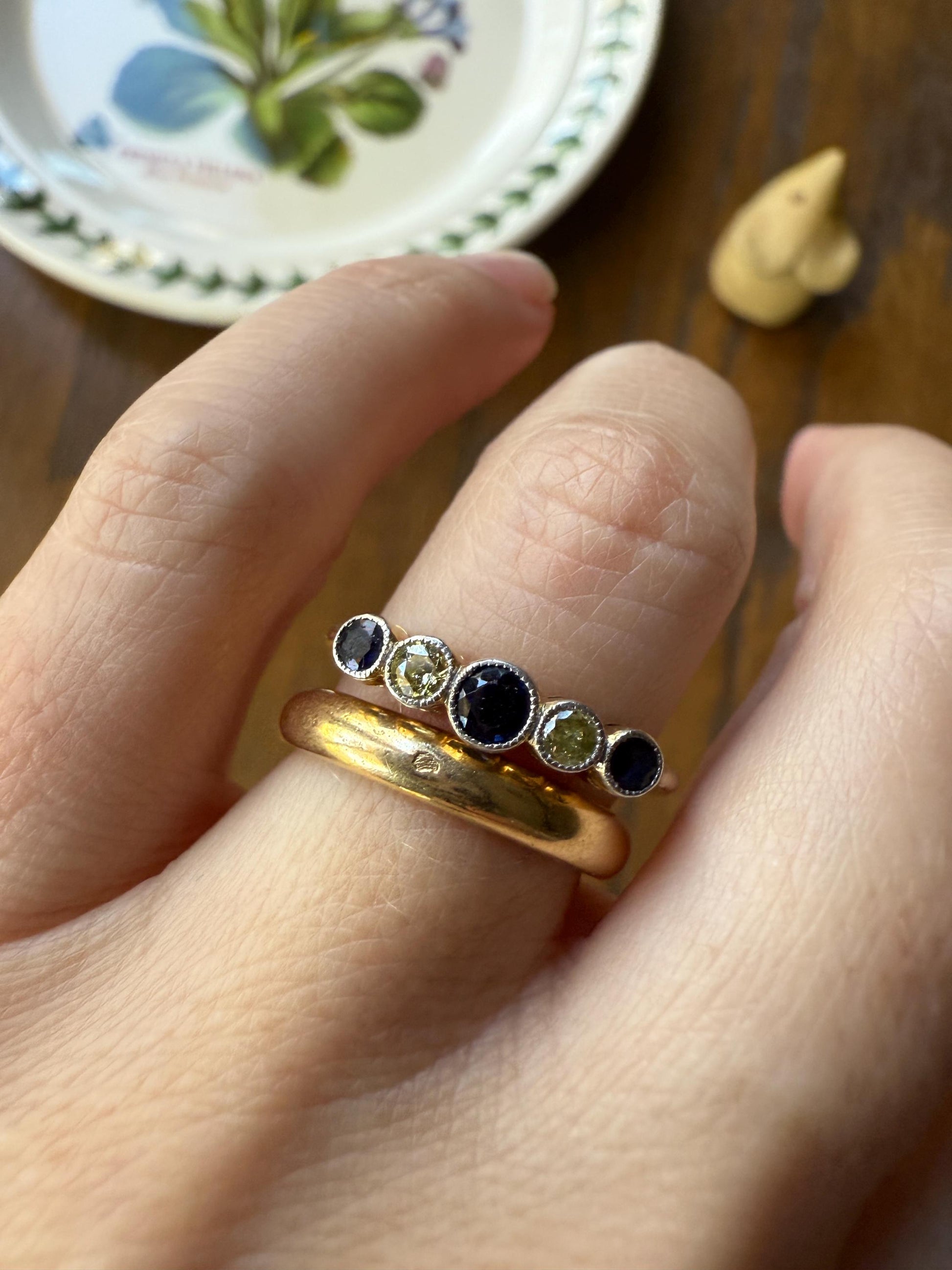 SAPPHIRE & YELLOW Old European Cut DIAMOND Five Stone Band 18k Gold Platinum Edwardian Antique Bezel Ring Romantic Gift Blue Wedding Stacker