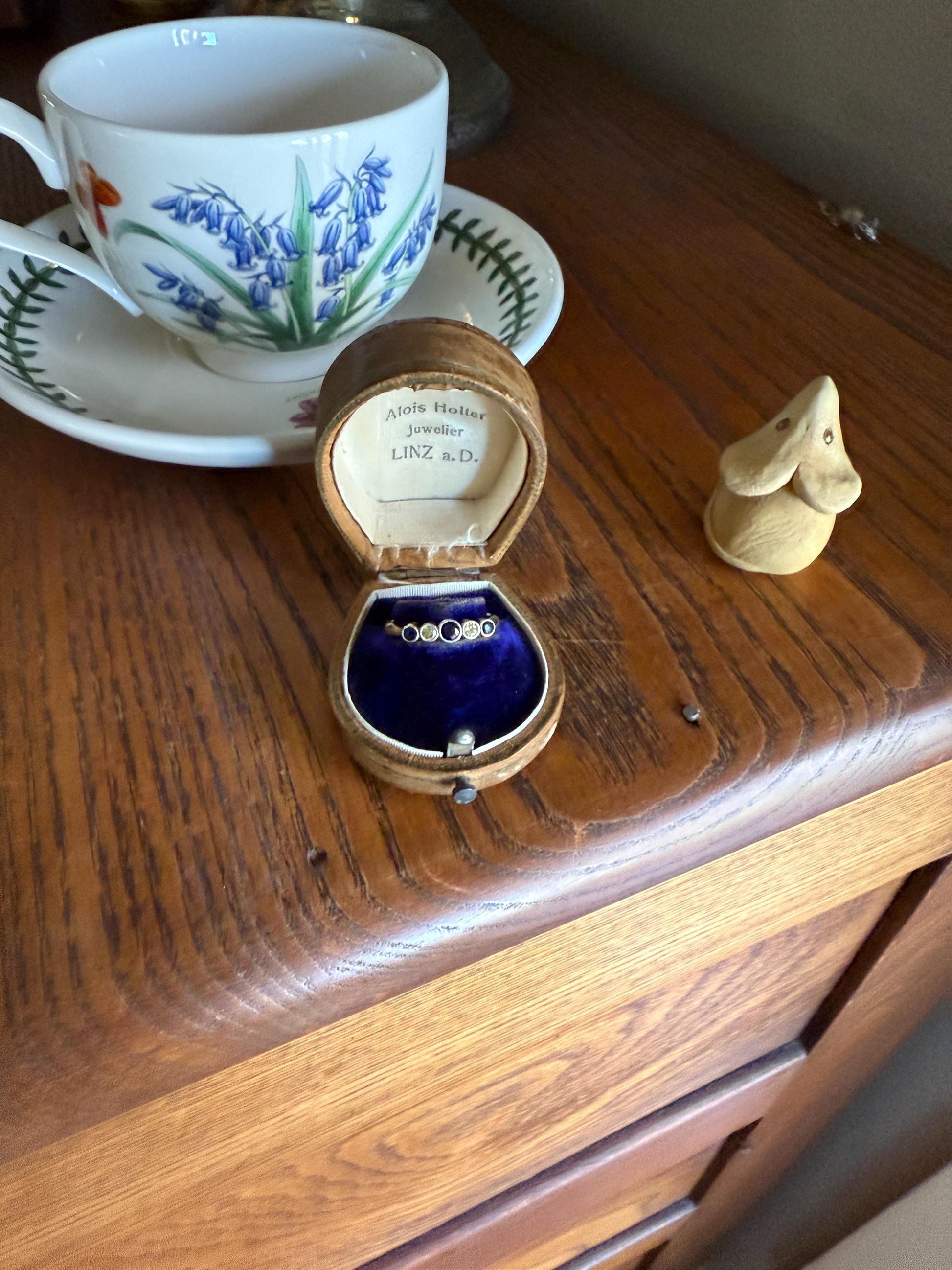 SAPPHIRE & YELLOW Old European Cut DIAMOND Five Stone Band 18k Gold Platinum Edwardian Antique Bezel Ring Romantic Gift Blue Wedding Stacker