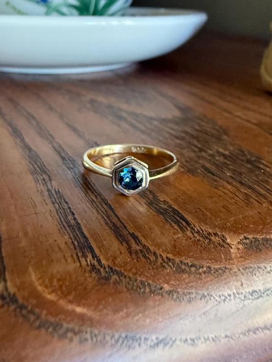 HEXAGON 18k Gold Antique Blue Paste Faux Zircon Dainty Geometric Solitaire Ring Art Deco Stacker Setting Pinky Midi