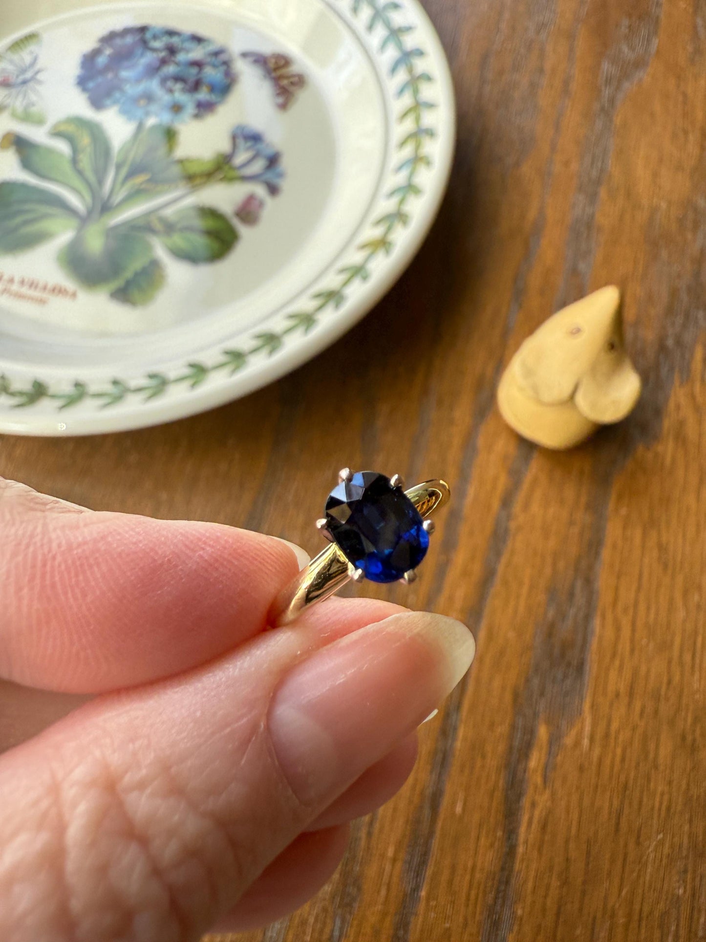 Antique Natural Sapphire Tall Solitaire Ring 14k Gold True Blue Oval Stacker Royal Glow Alternative Engagement Ring Daily Wearer A+ Stone