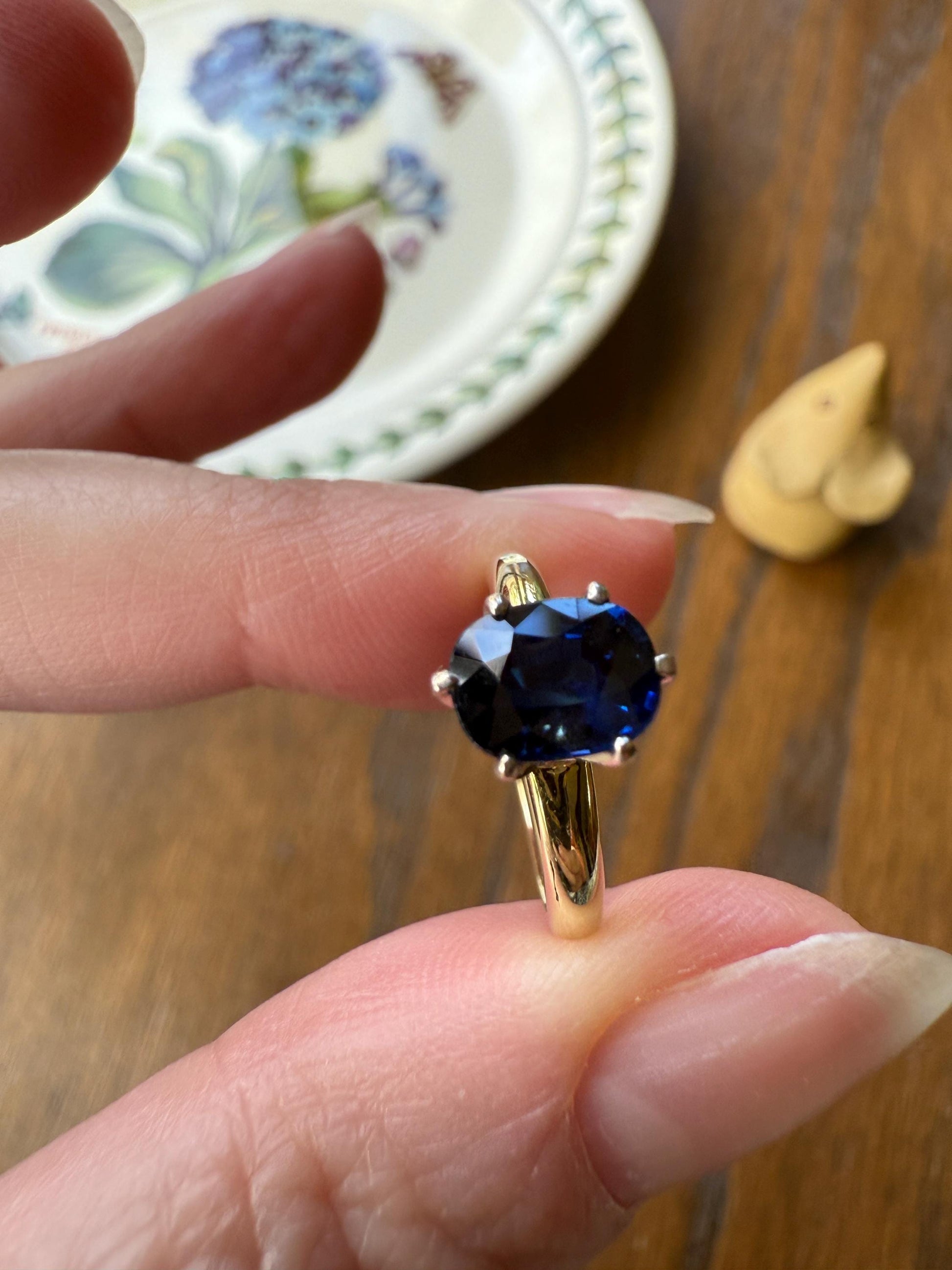 Antique Natural Sapphire Tall Solitaire Ring 14k Gold True Blue Oval Stacker Royal Glow Alternative Engagement Ring Daily Wearer A+ Stone