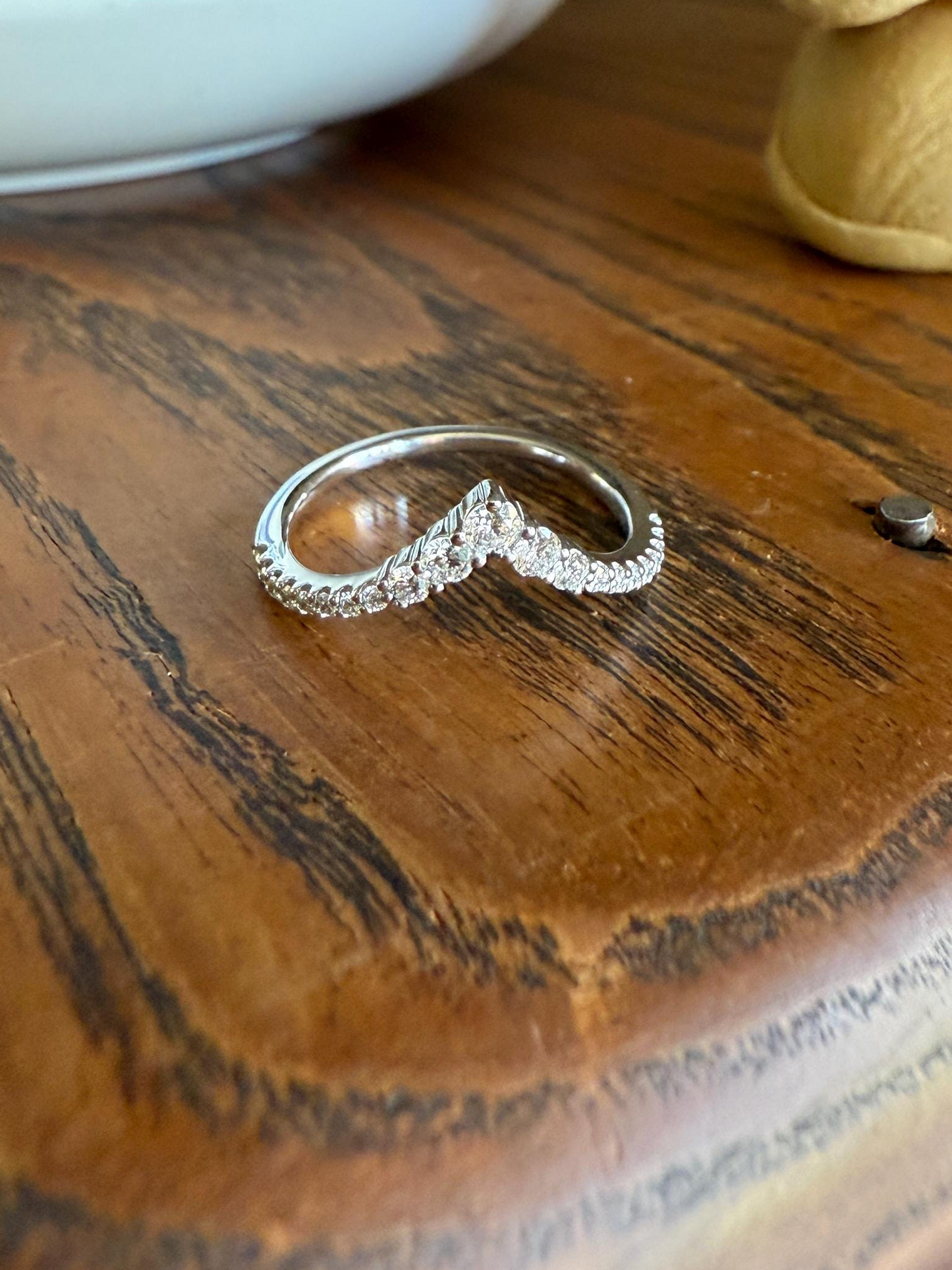 Vintage CHEVRON V Ring Graduated Brilliant Cut Diamonds Band 14k White Gold Ring Ultimate Stacker Crown Half Hoop