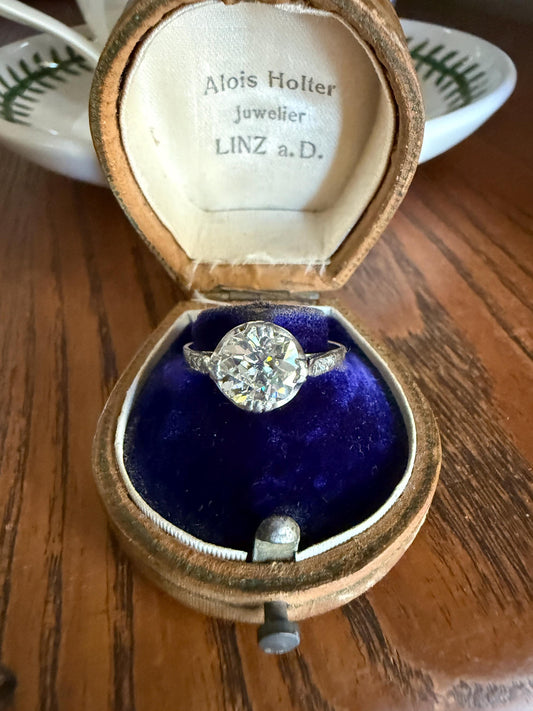 Antique 2 CARATS Tdw Old Mine Cut DIAMOND Solitaire French Engagement Ring with Rose Cut Accents Platinum Stacker Love Gift Spready OMC