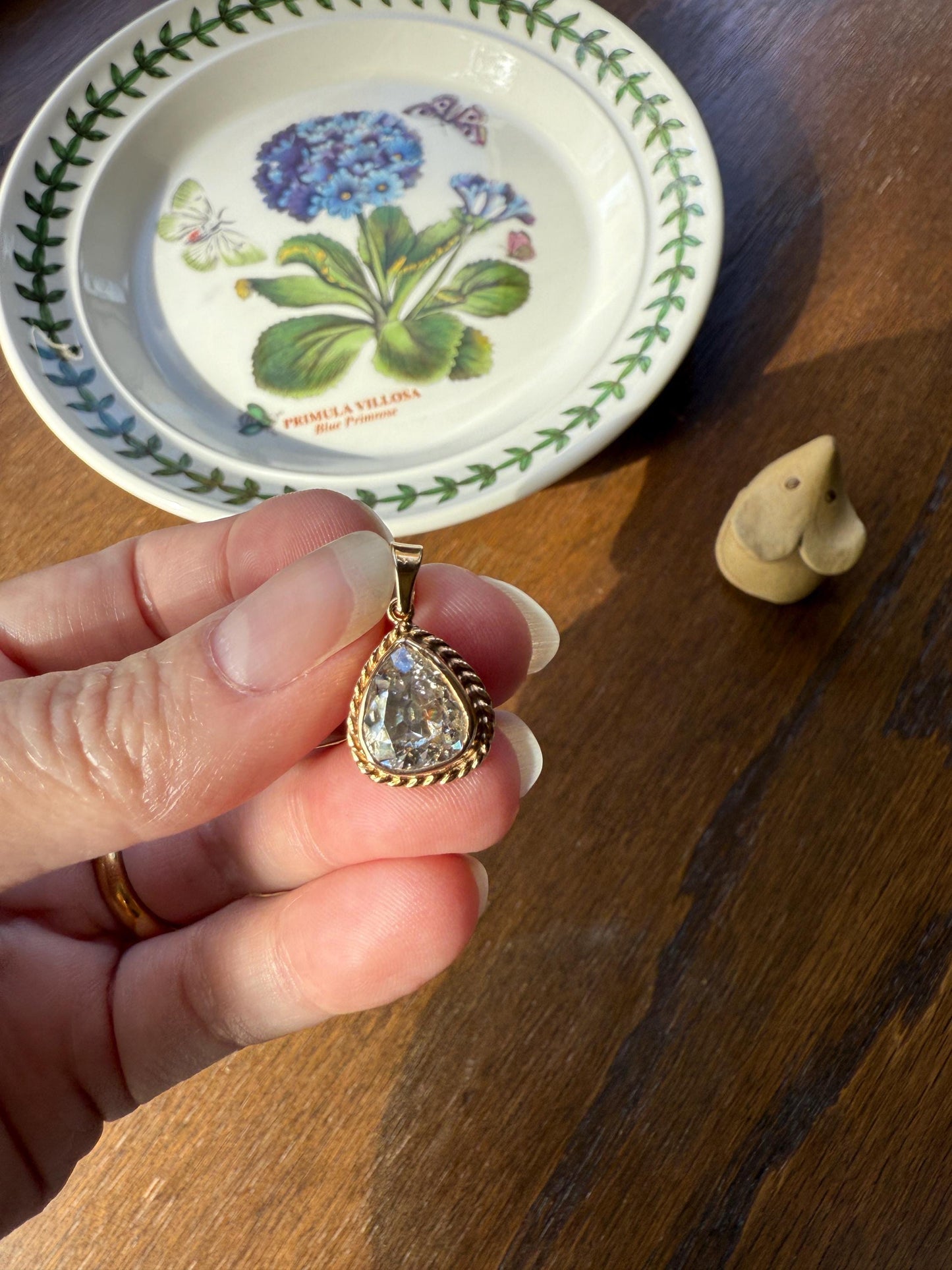 PEAR Antique Natural Old Mine Cut DIAMOND 2 Carats Chubby Pendant 14k Gold Bezel Set Retro Vintage Rope Detail Rare OMC Teardrop Drop Dangle