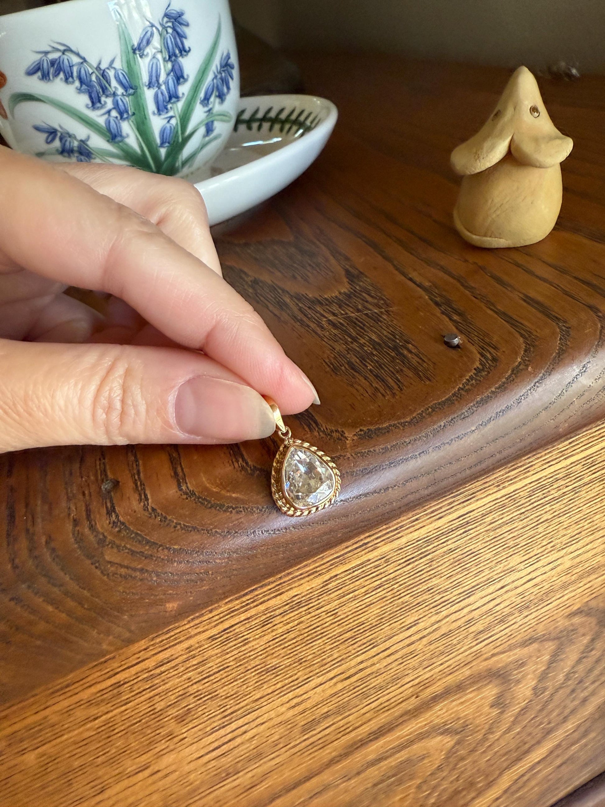 PEAR Antique Natural Old Mine Cut DIAMOND 2 Carats Chubby Pendant 14k Gold Bezel Set Retro Vintage Rope Detail Rare OMC Teardrop Drop Dangle
