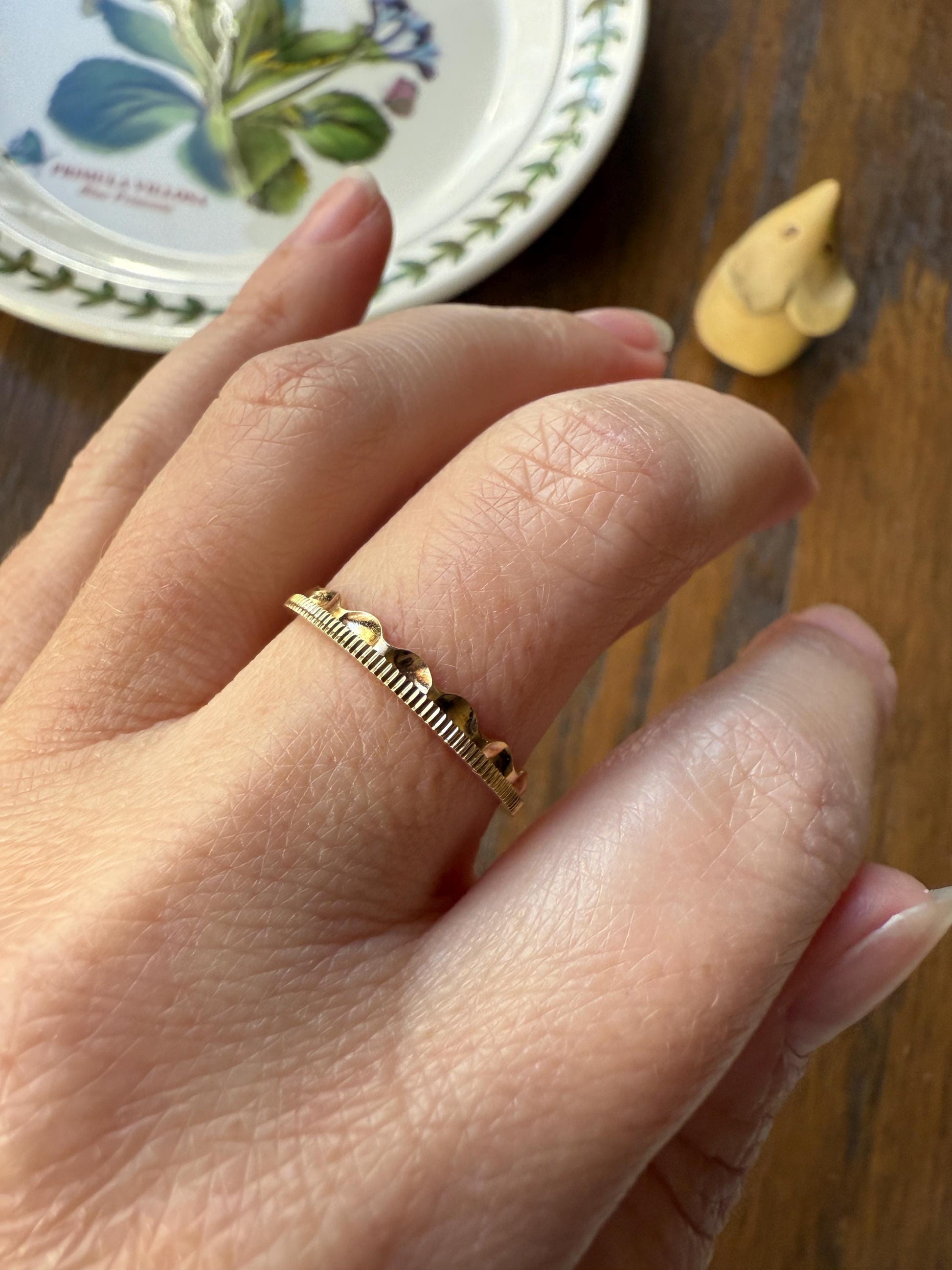 Vintage CROWN Ring Figural Stacker Band 14k Gold Ring Scalloped Ruffled & Coin Edge Ultimate Stacker Eternity Ringstack Unique Gift