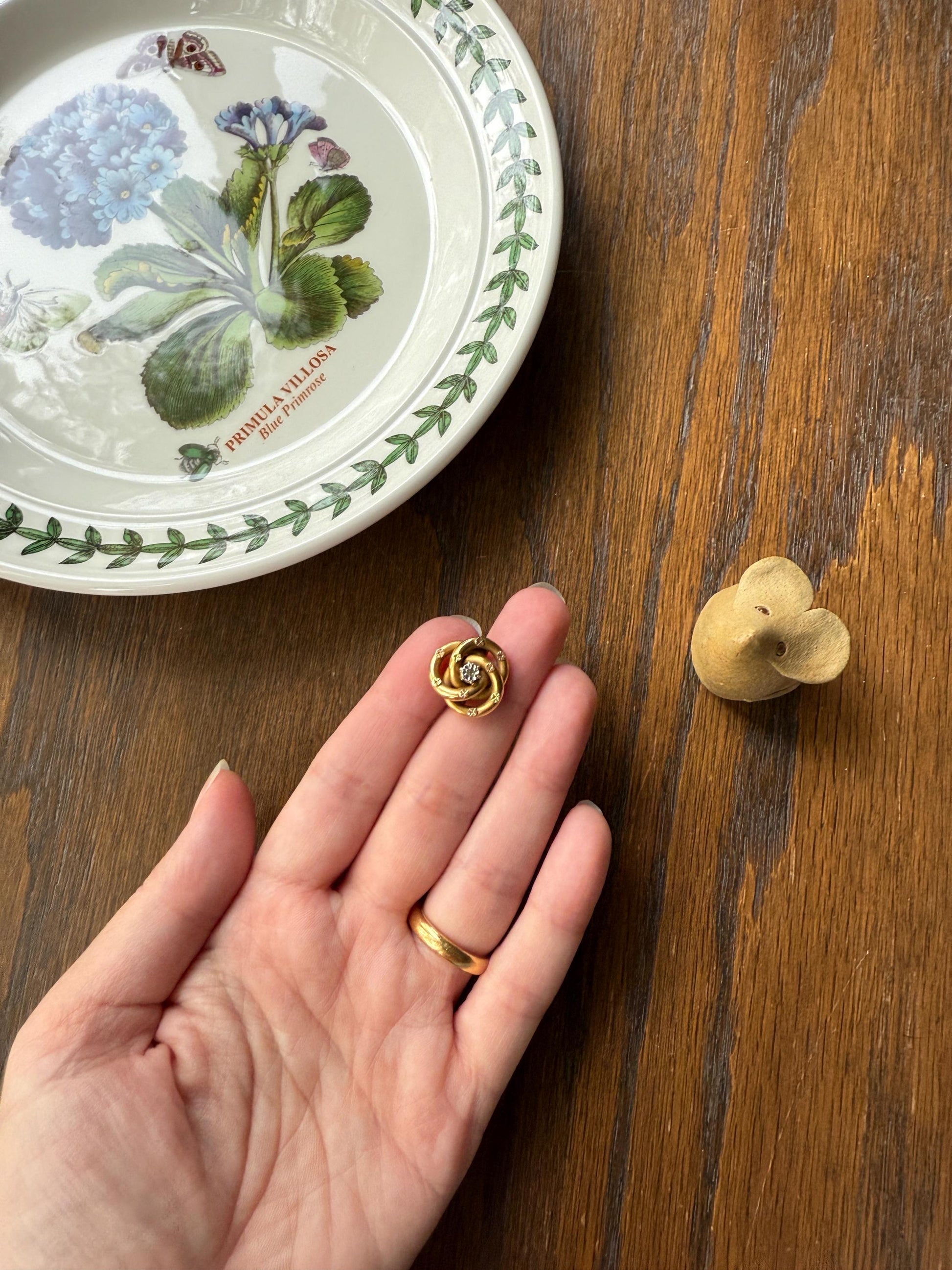 KNOT Twist Tricolor FRENCH Antique Four 18k Gold FIGURAL Slide Pendant Bracelet Charm Clip Floral Star Victorian Green Rose Clasp Slider