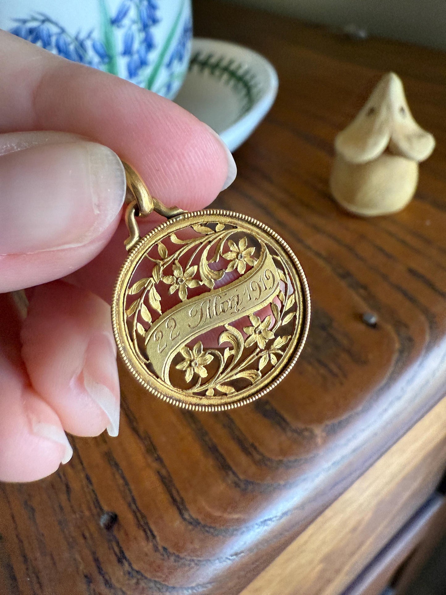 DATED May 22, 1919 Souvenir Ornate Forget Me Not French Engraved Love Medal Art Nouveau Antique 18k Gold PENDANT Belle Epoque Floral Gift